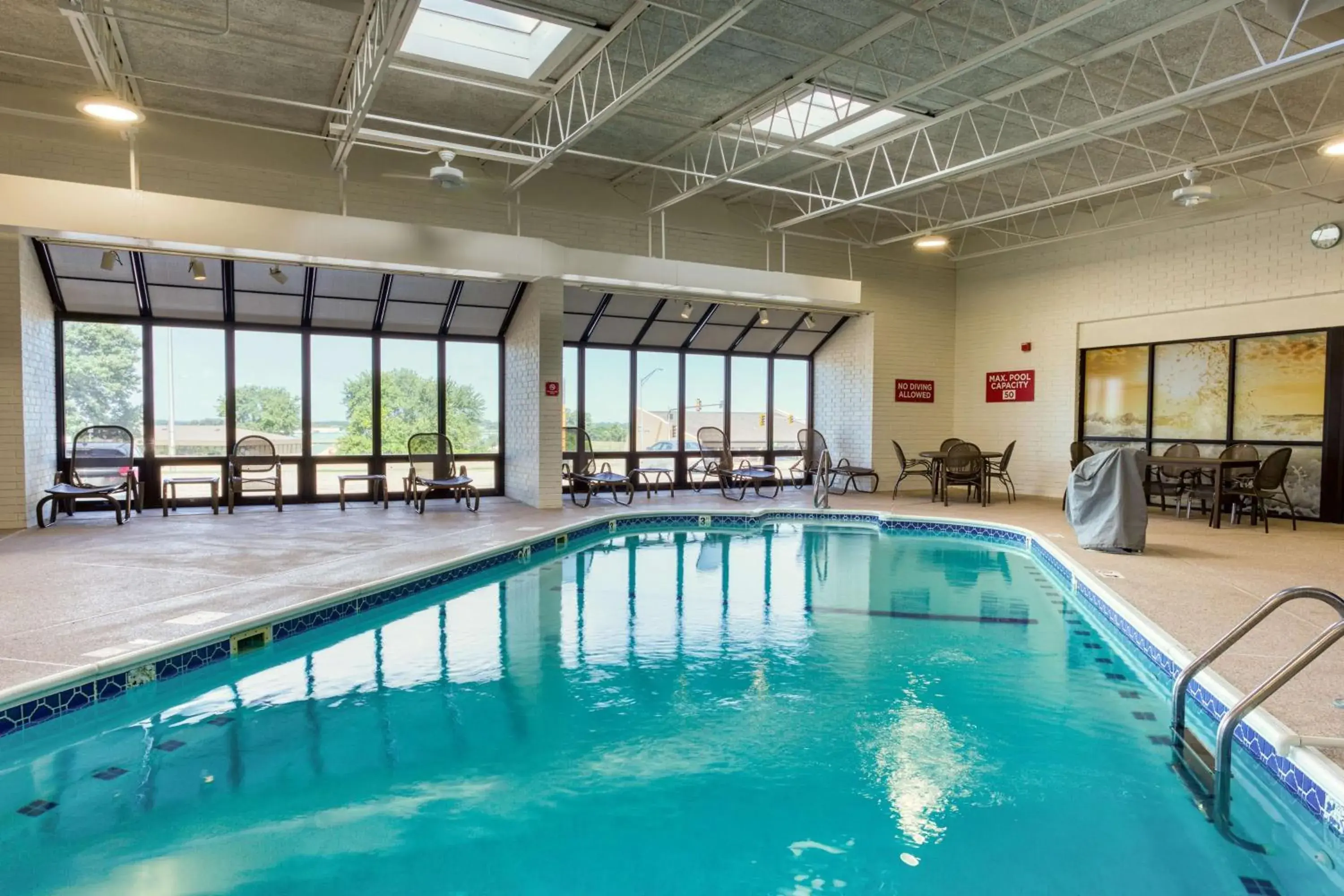 Pool view in Drury Inn and Suites St Louis Collinsville Pool view in Drury Inn and Suites St Louis Collinsville