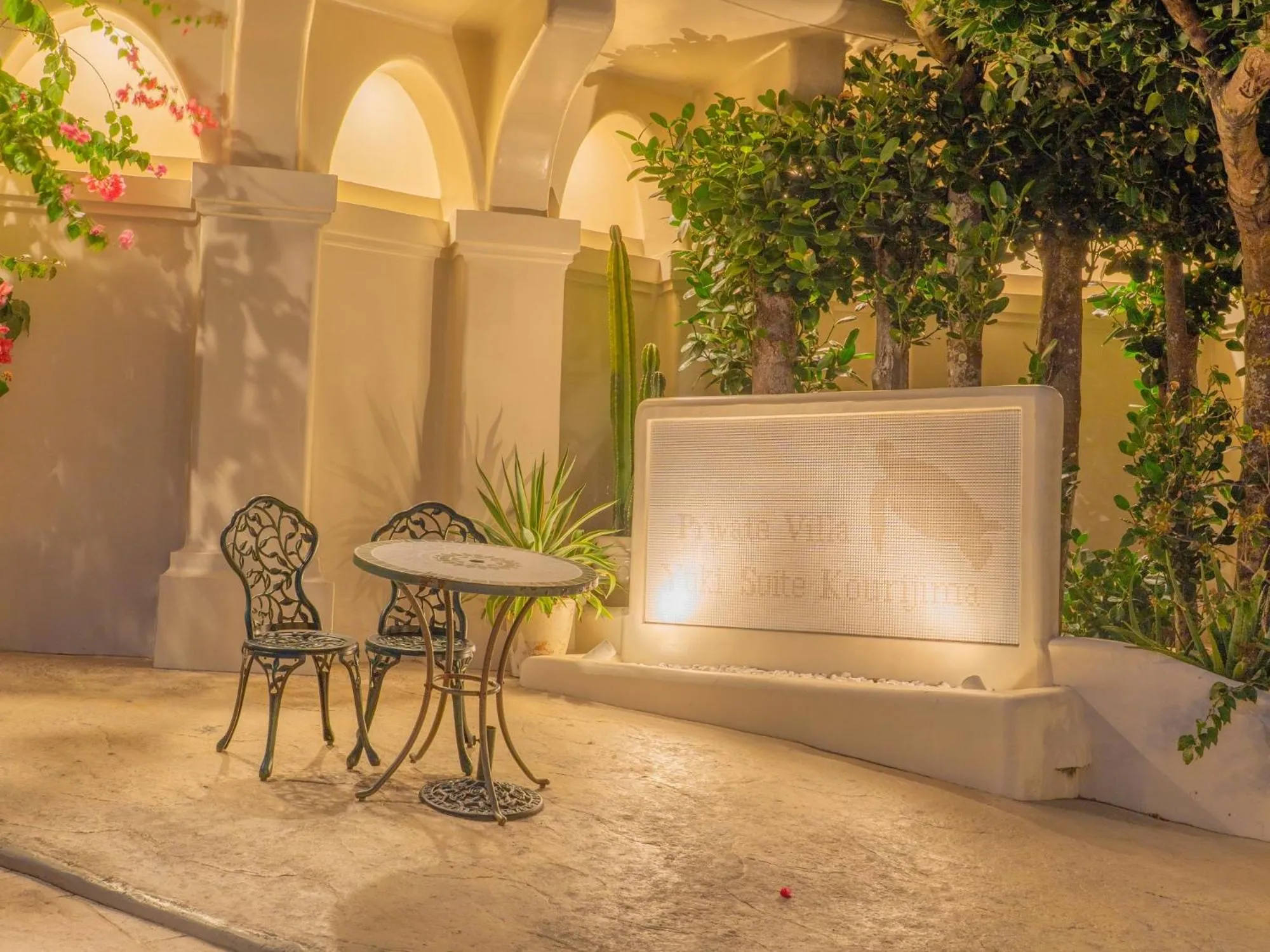 Property building in Yuki Suite Kourijima