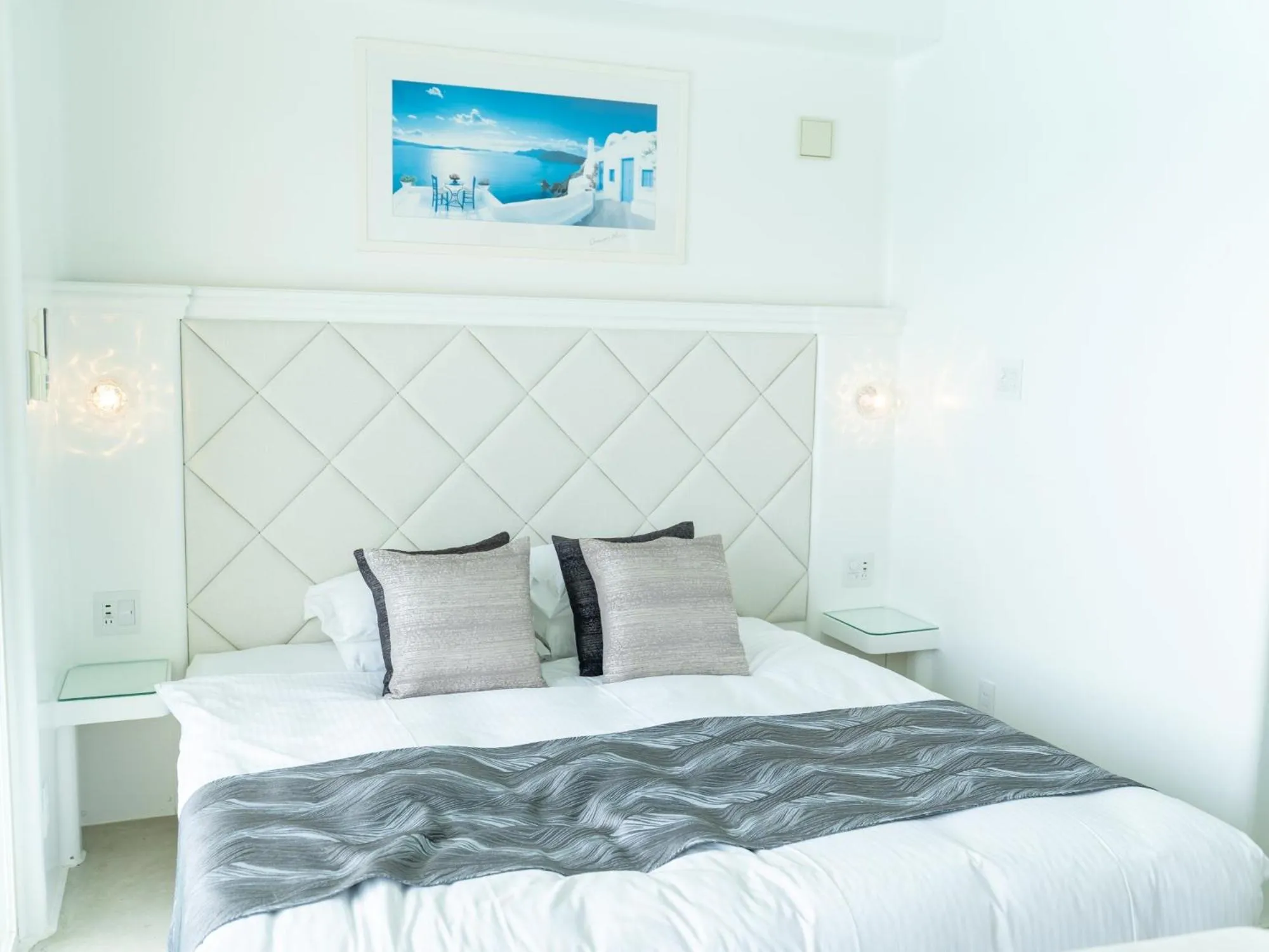 Bed in Yuki Suite Kourijima