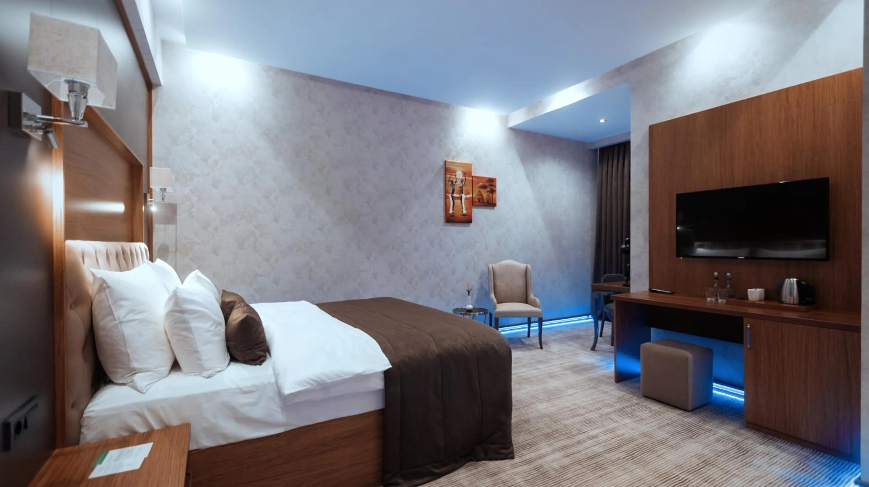 Bed in Midtown Hotel Baku