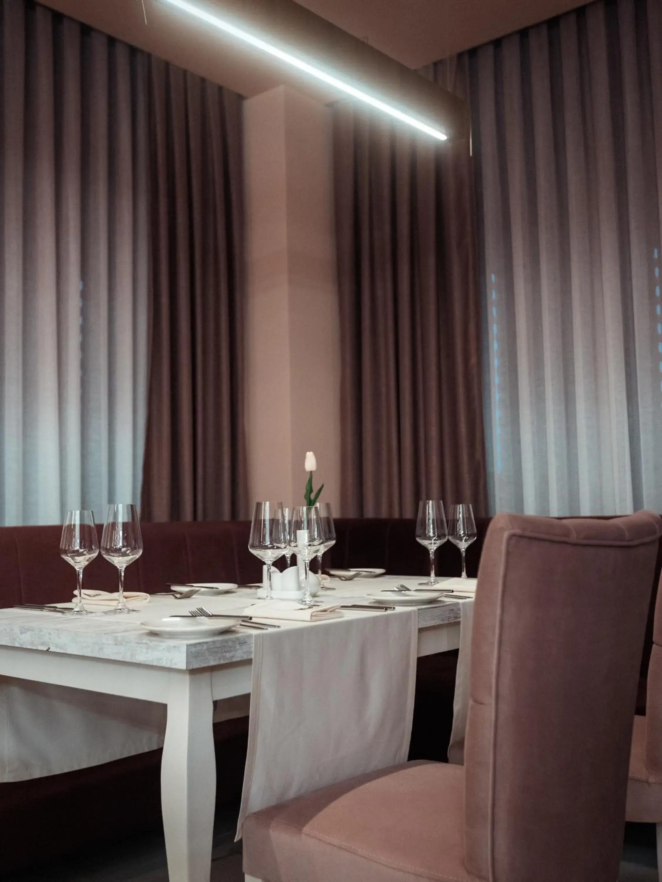 Restaurant/places to eat in Midtown Hotel Baku Restaurant/places to eat in Midtown Hotel Baku