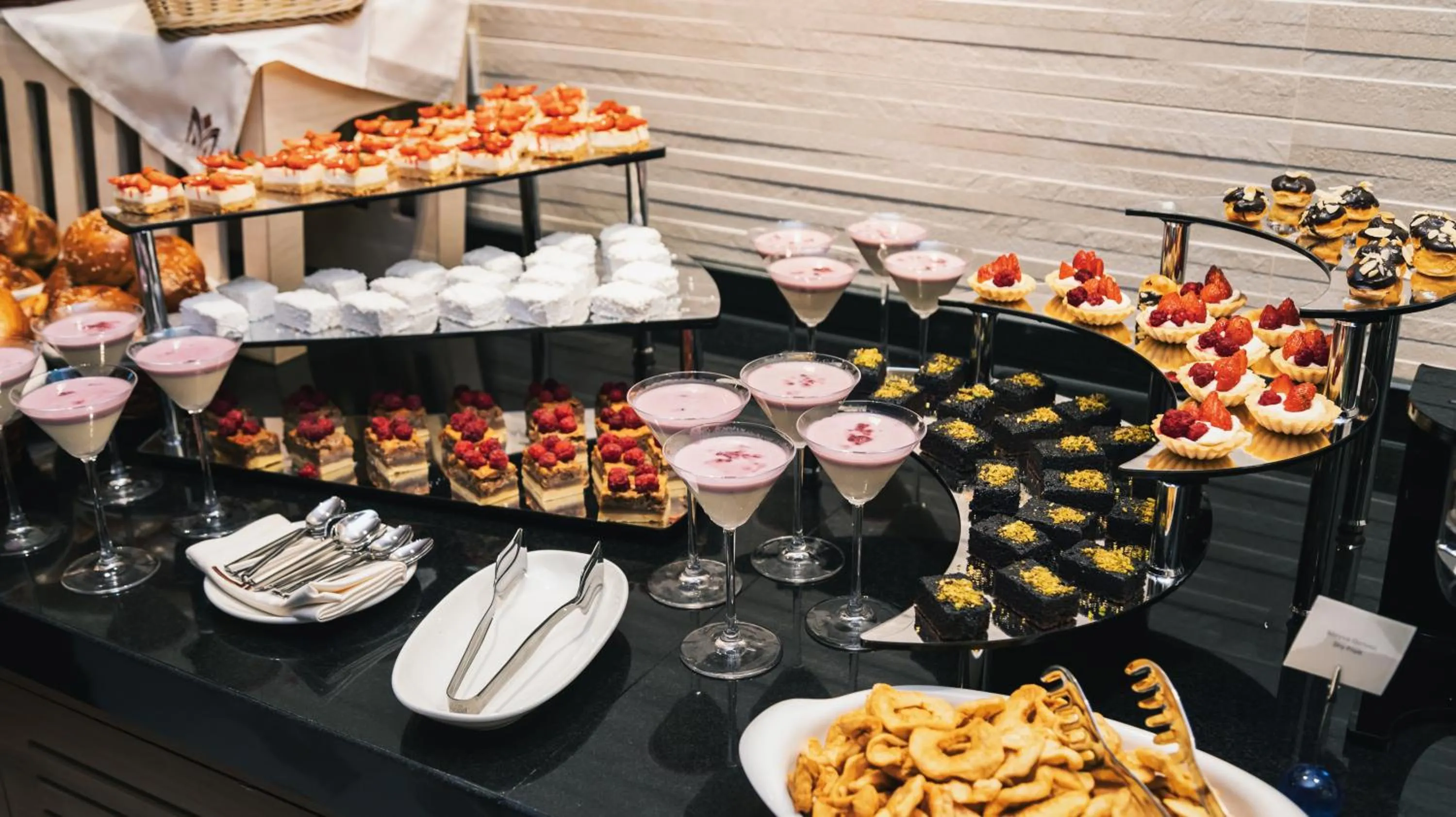 Buffet breakfast in Midtown Hotel Baku