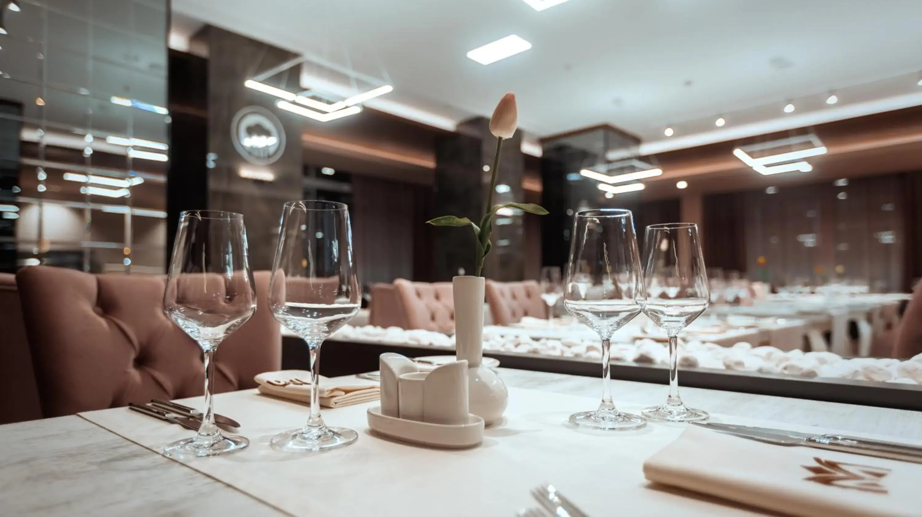 Restaurant/places to eat in Midtown Hotel Baku Restaurant/places to eat in Midtown Hotel Baku