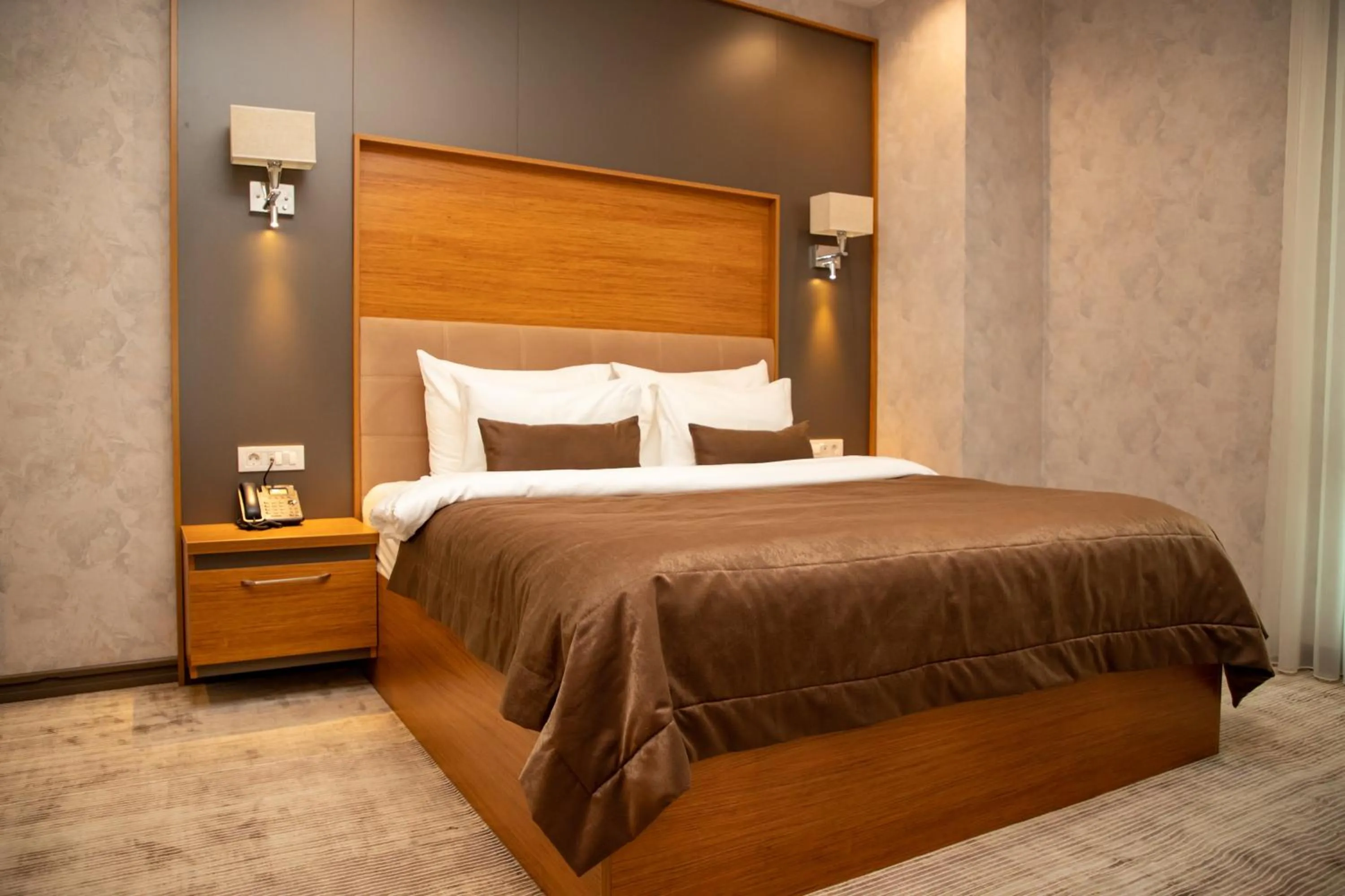Bed in Midtown Hotel Baku