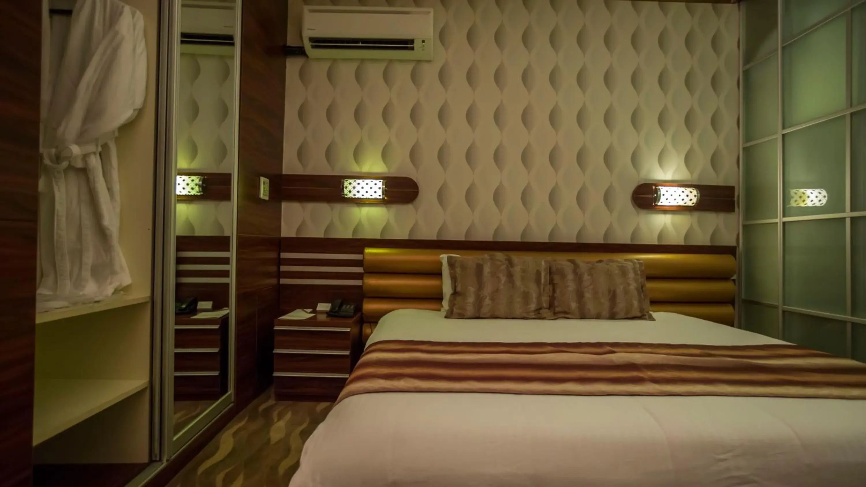 Standard Double or Twin Room in Sarot Termal Park Resort & Spa - Halal Hotel Standard Double or Twin Room in Sarot Termal Park Resort & Spa - Halal Hotel