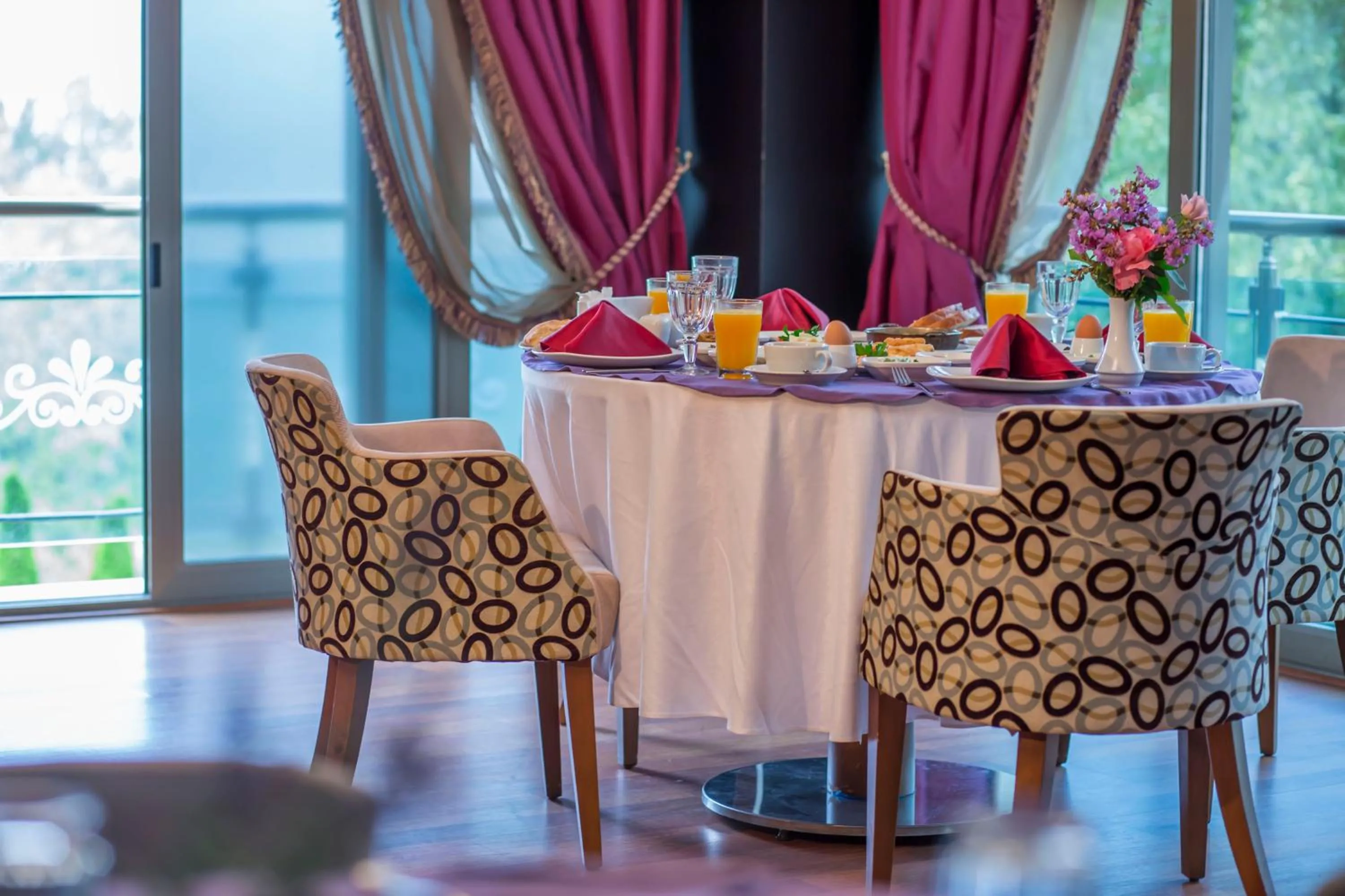 Restaurant/places to eat in Sarot Termal Park Resort & Spa - Halal Hotel