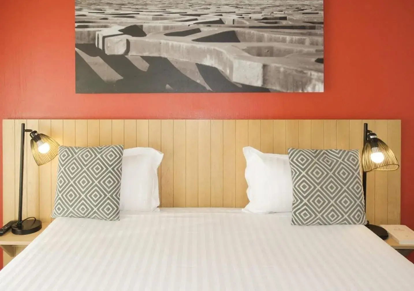 Bedroom, Bed in Comfort Aparthotel Marseille Prado Bedroom, Bed in Comfort Aparthotel Marseille Prado