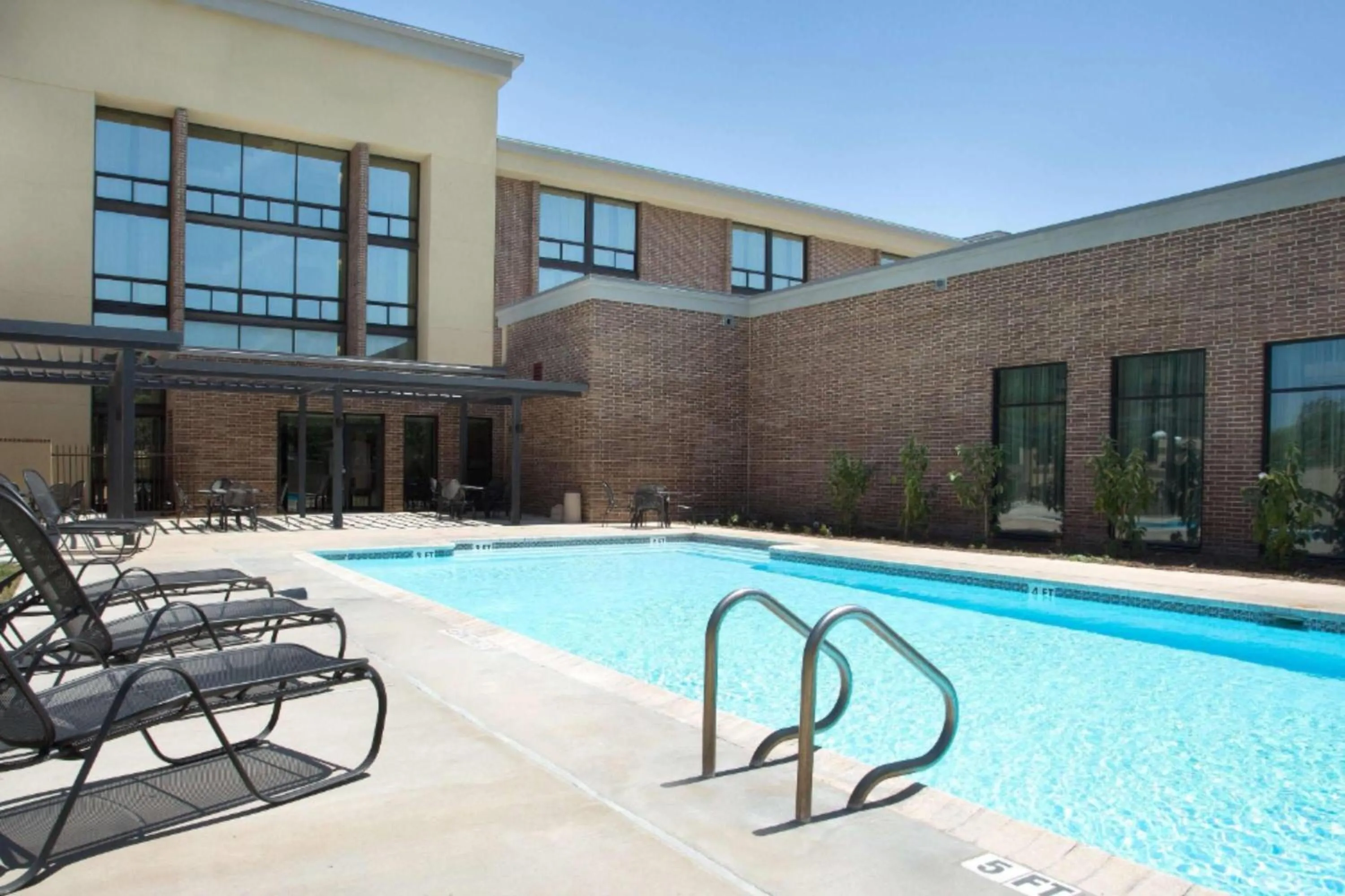 Pool view in Heritage Inn & Suites San Antonio Airport, Trademark Wyndham