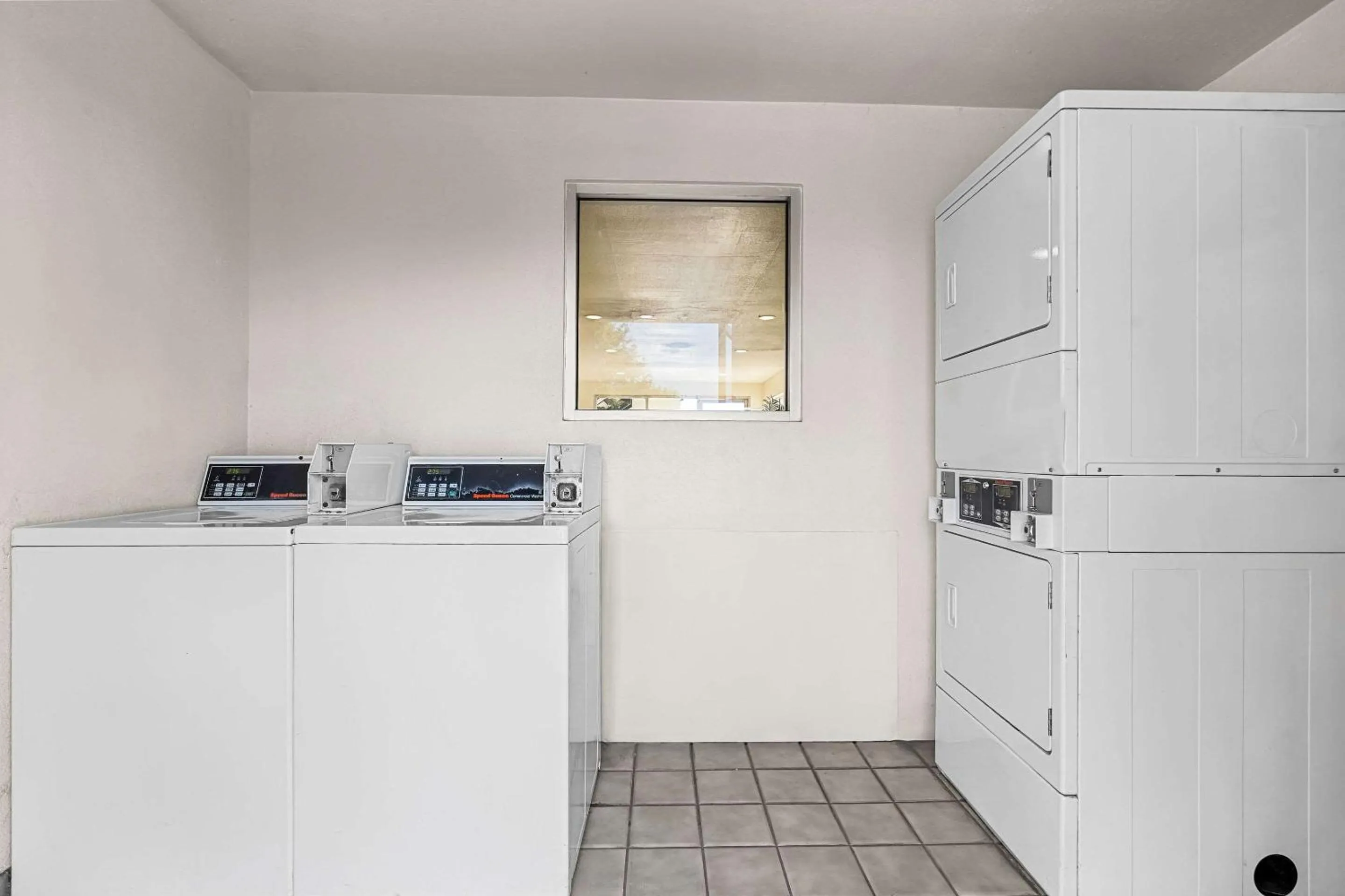 Other in Econo Lodge Stockton near I-5 Fairgrounds