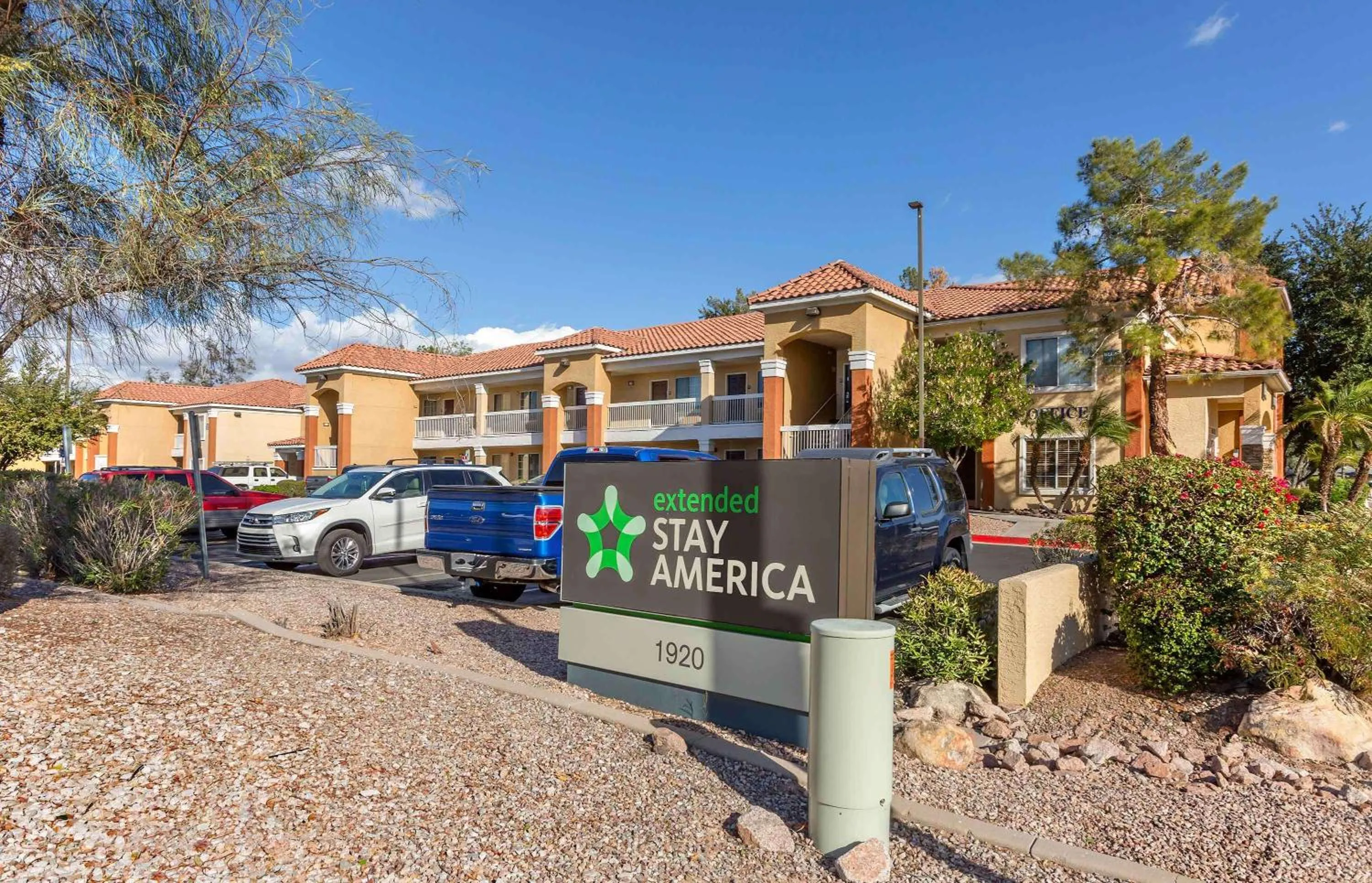 Property building in Extended Stay America Select Suites - Phoenix - Mesa - West