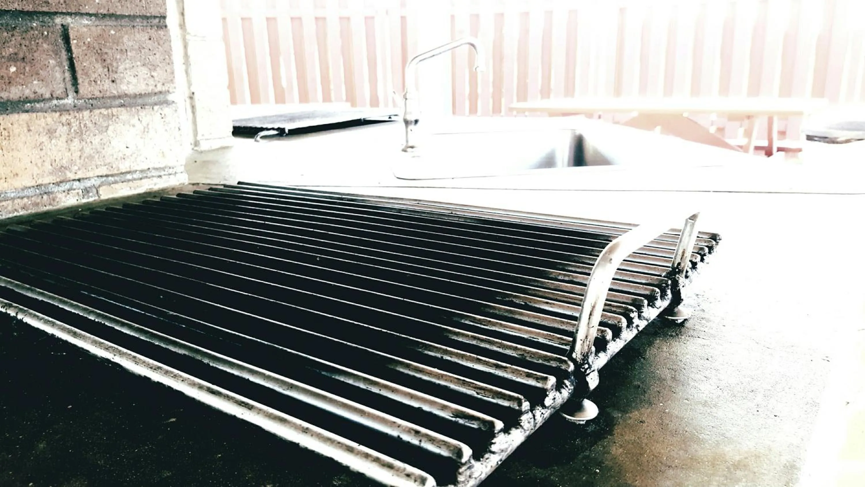 BBQ facilities, Bed in The Breakers Long Beach