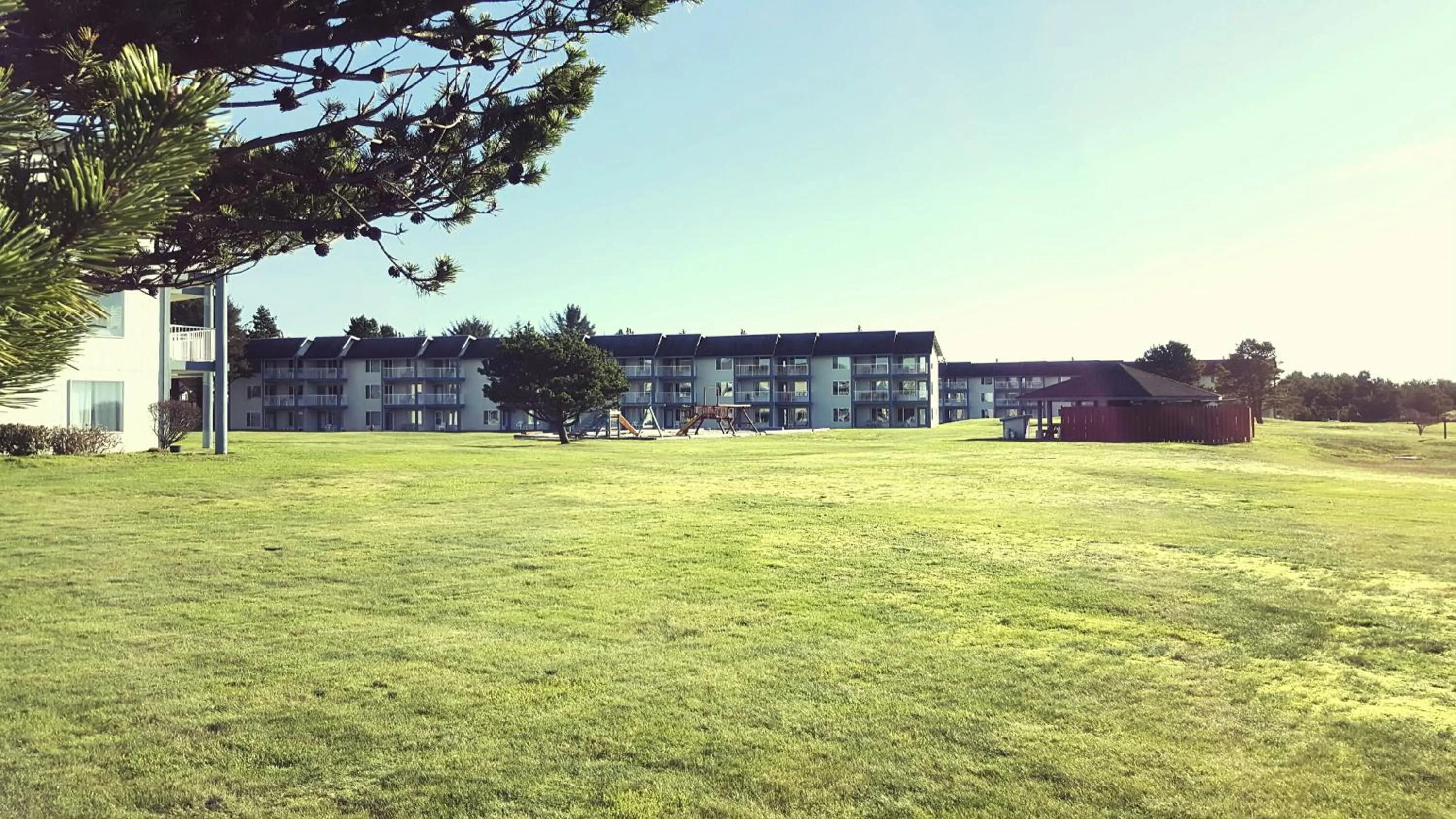 Property building in The Breakers Long Beach