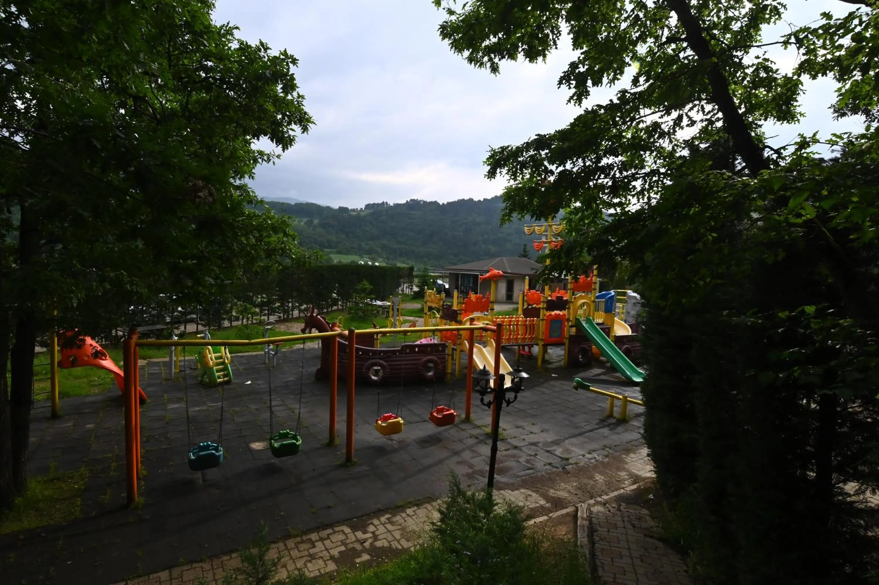 Children play ground in Sarot Thermal Vadi Tatil Koyu - Halal Hotel