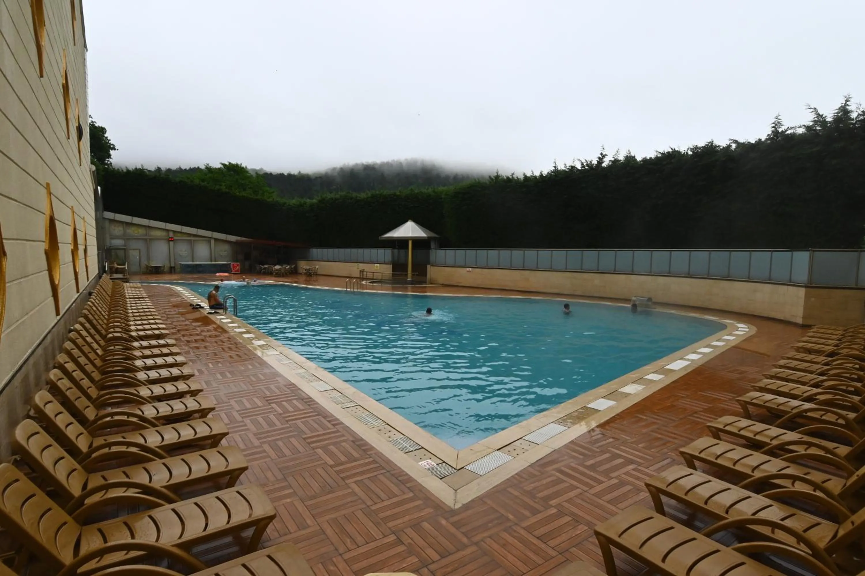 Swimming pool in Sarot Thermal Vadi Tatil Koyu - Halal Hotel
