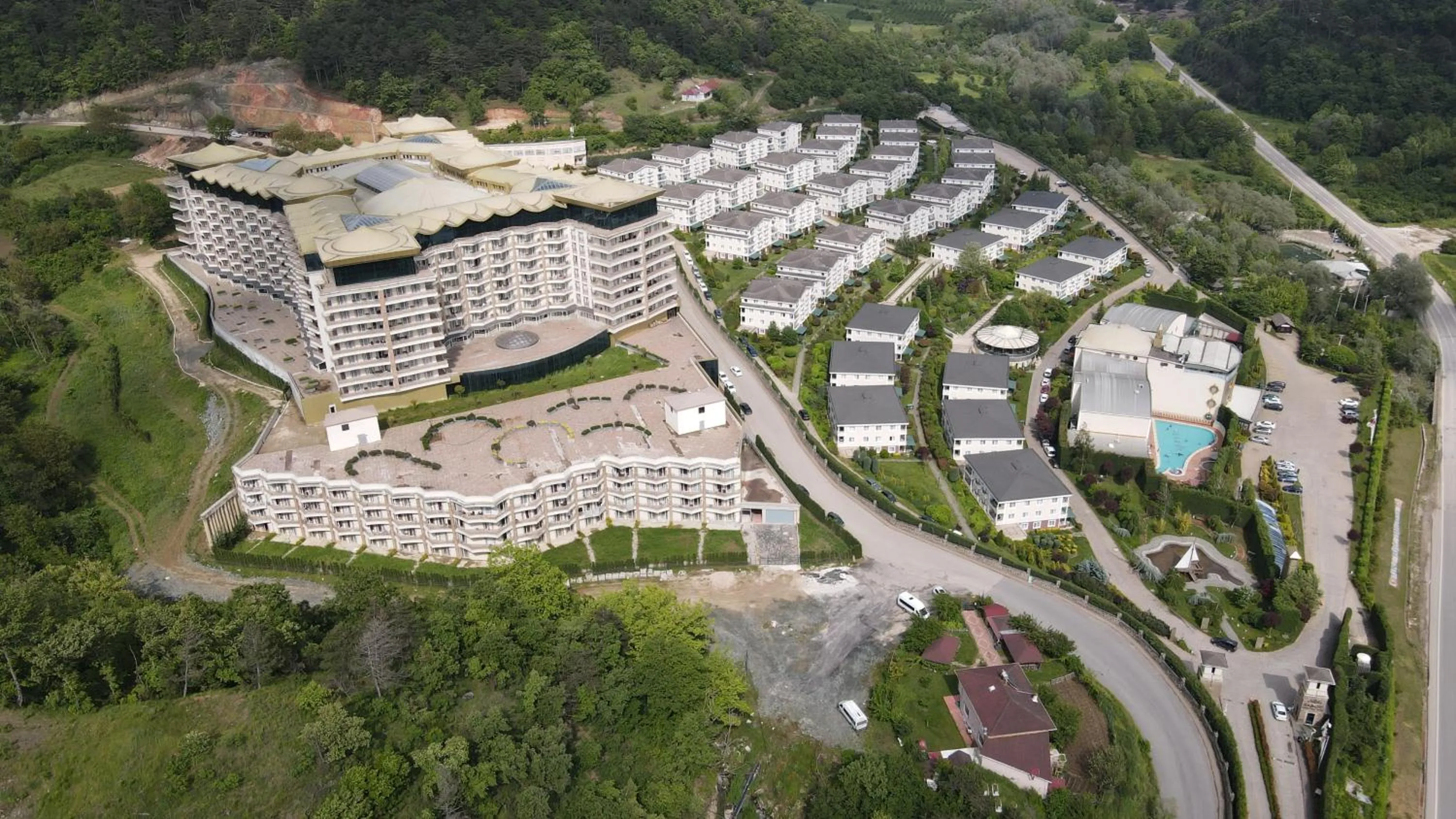 Property building in Sarot Thermal Vadi Tatil Koyu - Halal Hotel