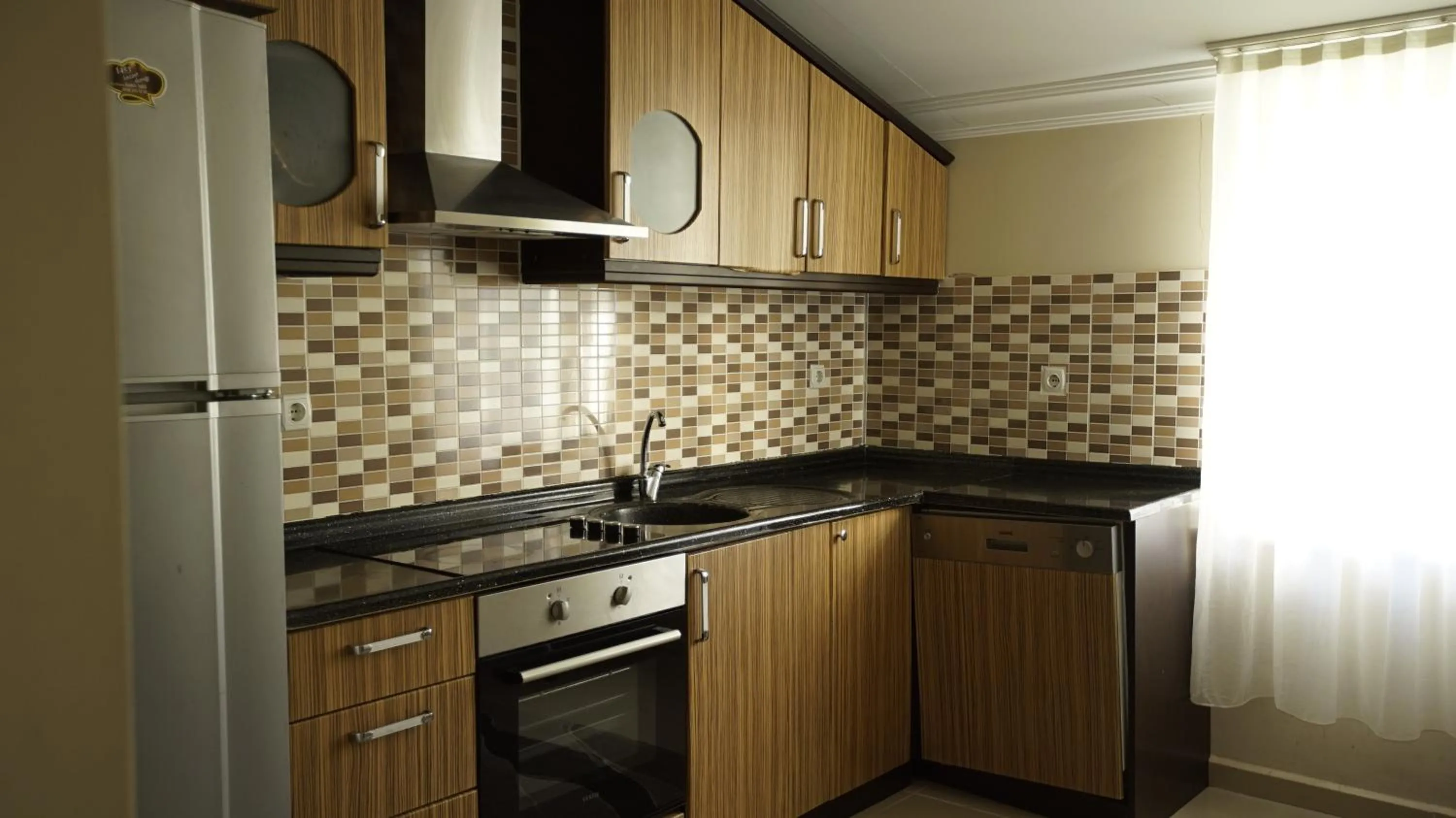 Kitchen or kitchenette in Sarot Thermal Vadi Tatil Koyu - Halal Hotel