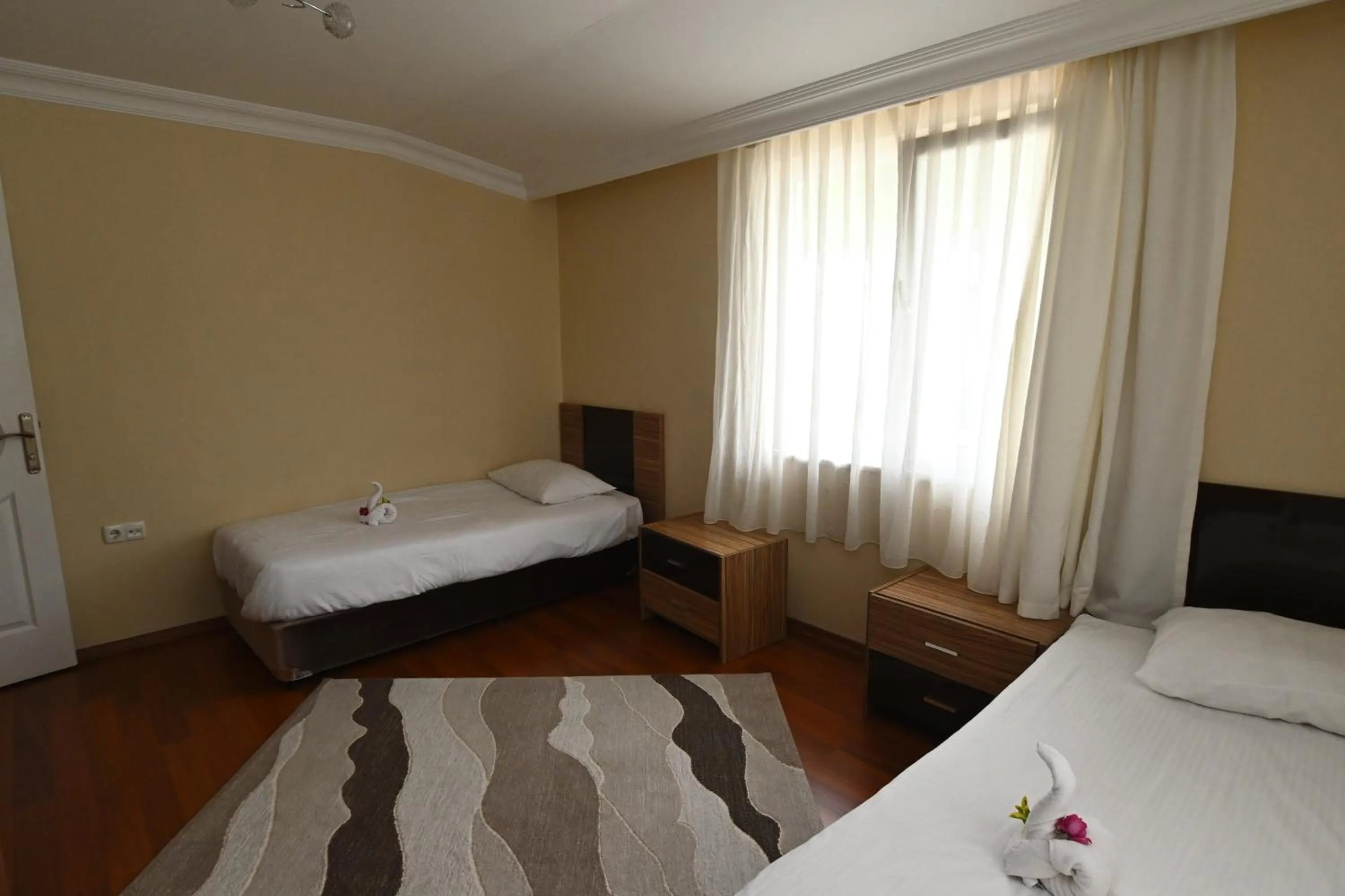 Bed in Sarot Thermal Vadi Tatil Koyu - Halal Hotel