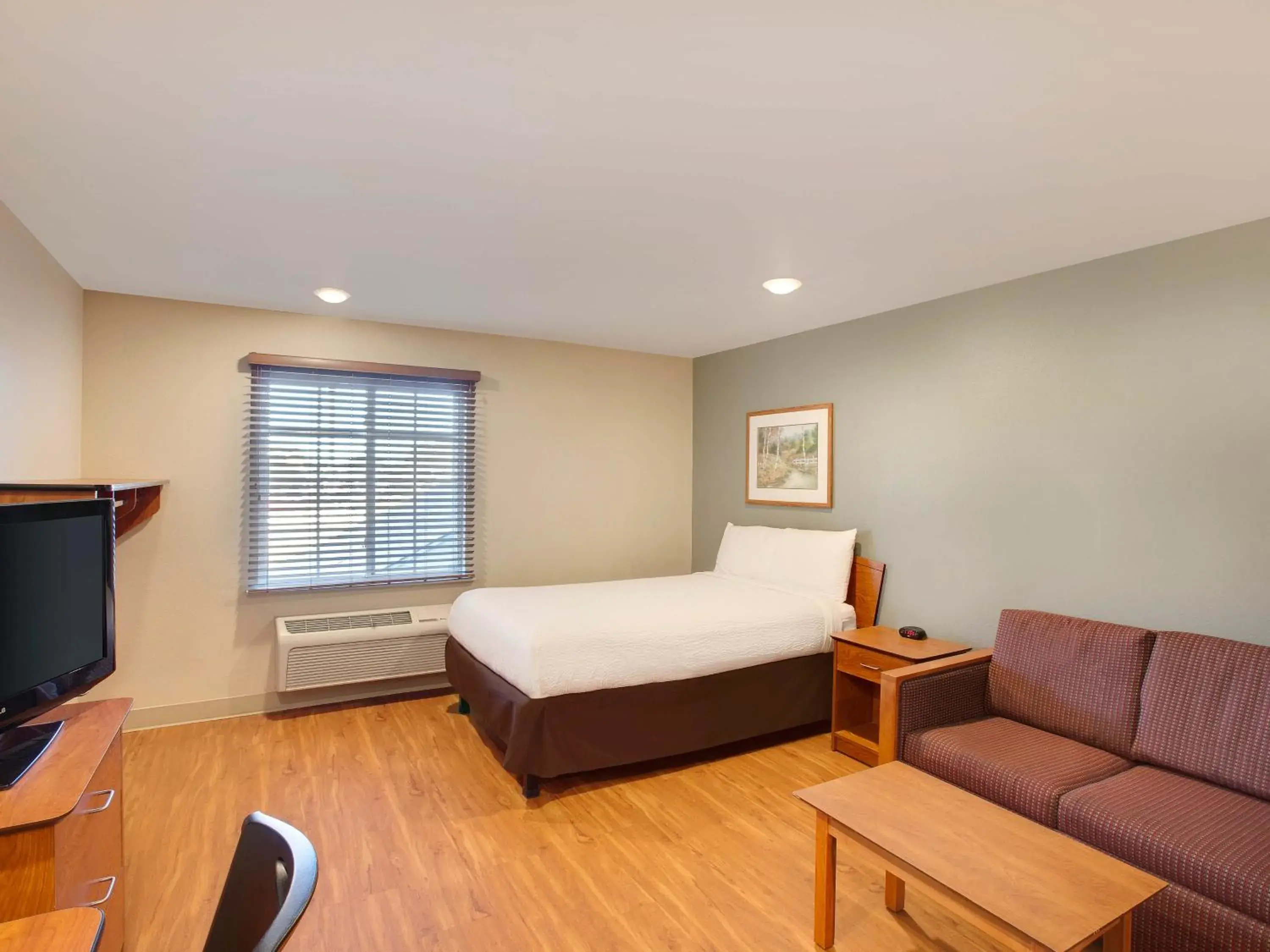 Bed in Extended Stay America Select Suites - Shreveport - Bossier City