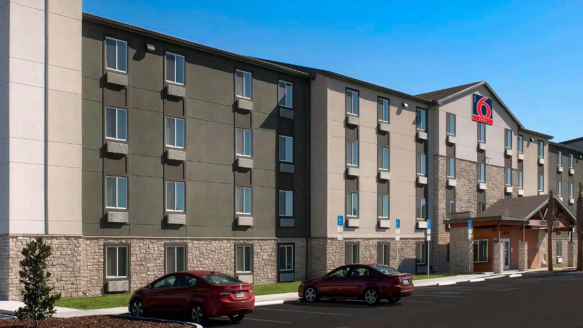 Facade/entrance in Studio 6 Extended stay Bossier City, LA - Shreveport