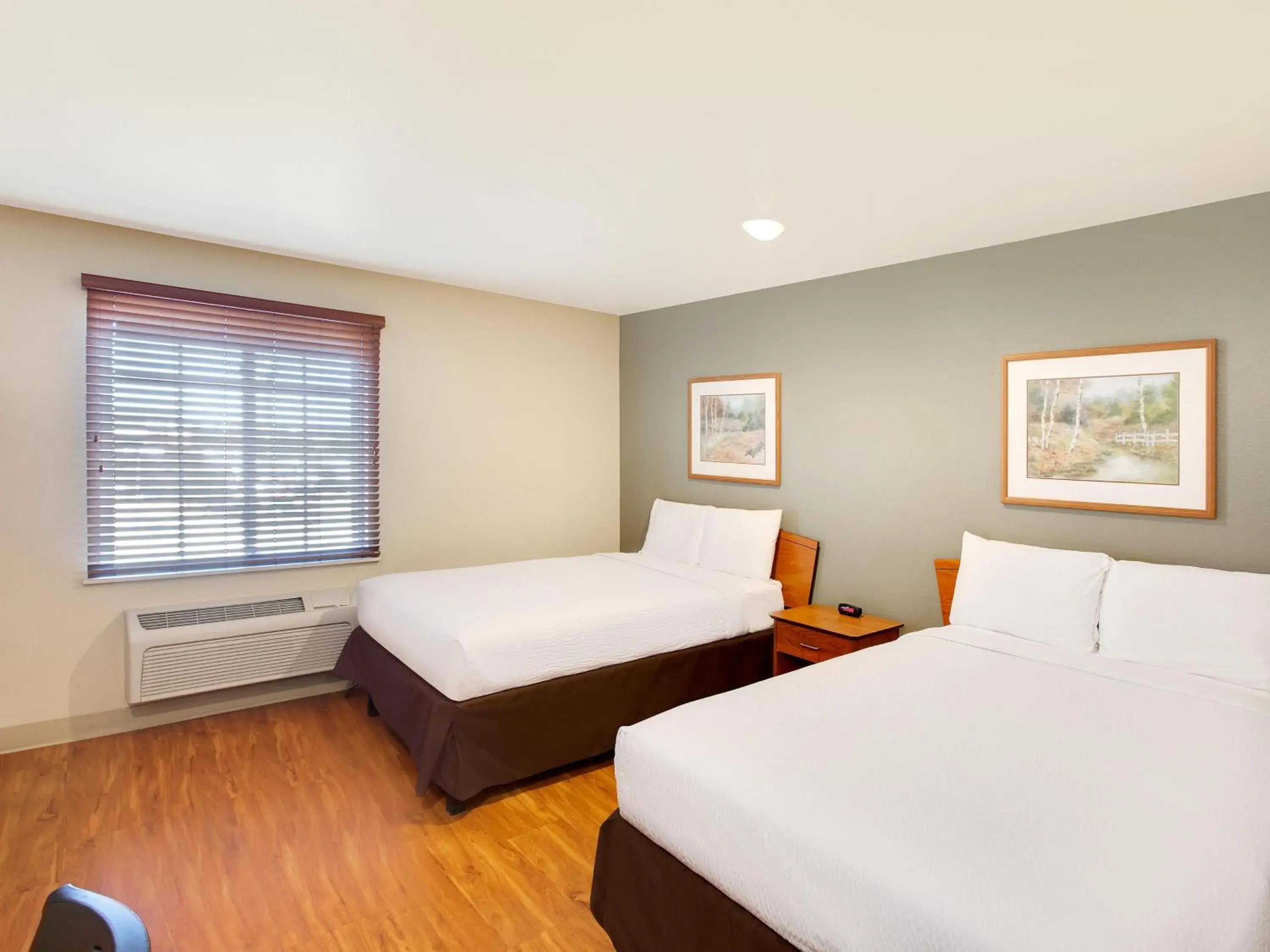 Bed in Extended Stay America Select Suites - Shreveport - Bossier City