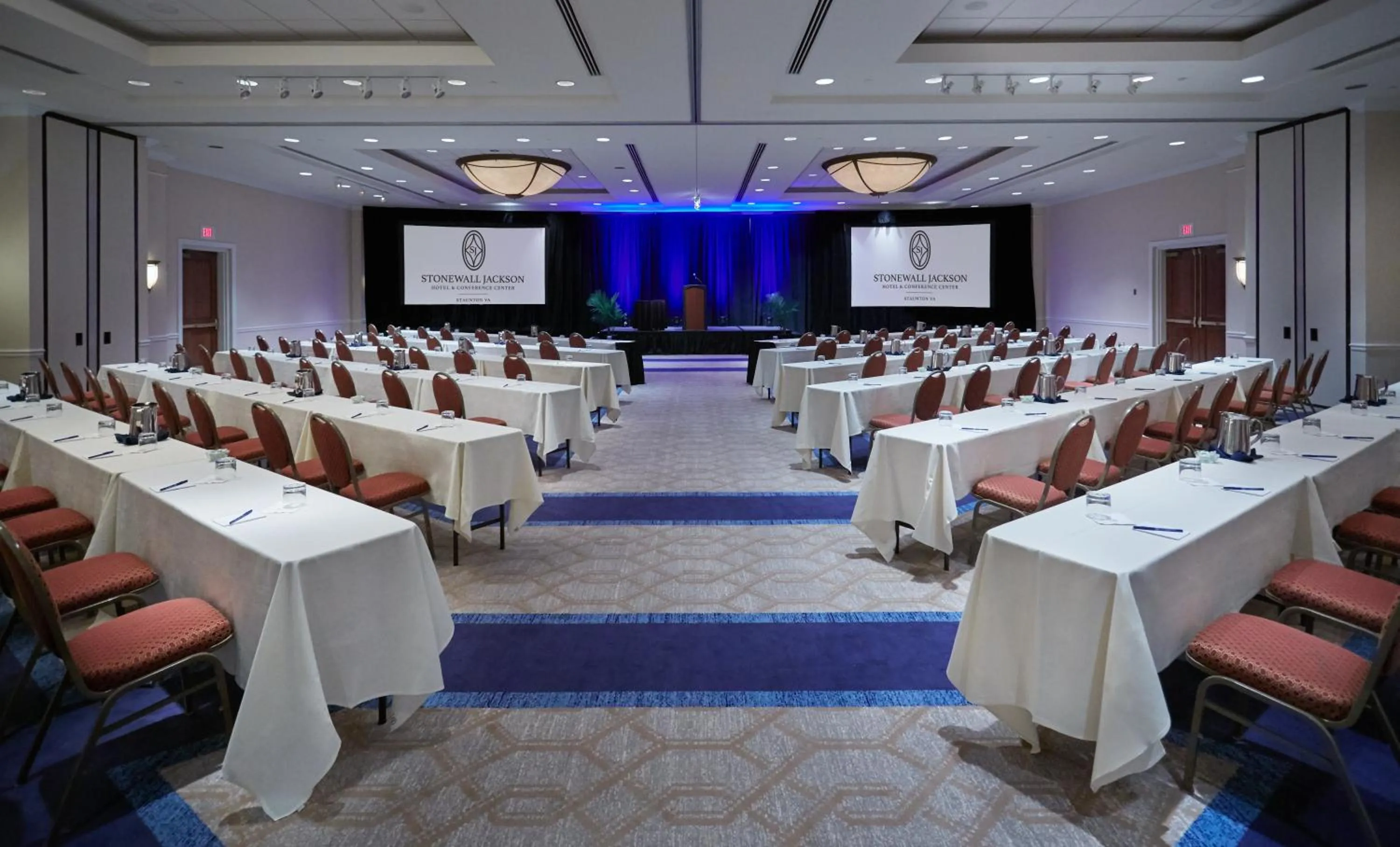 Business facilities in Hotel 24 South