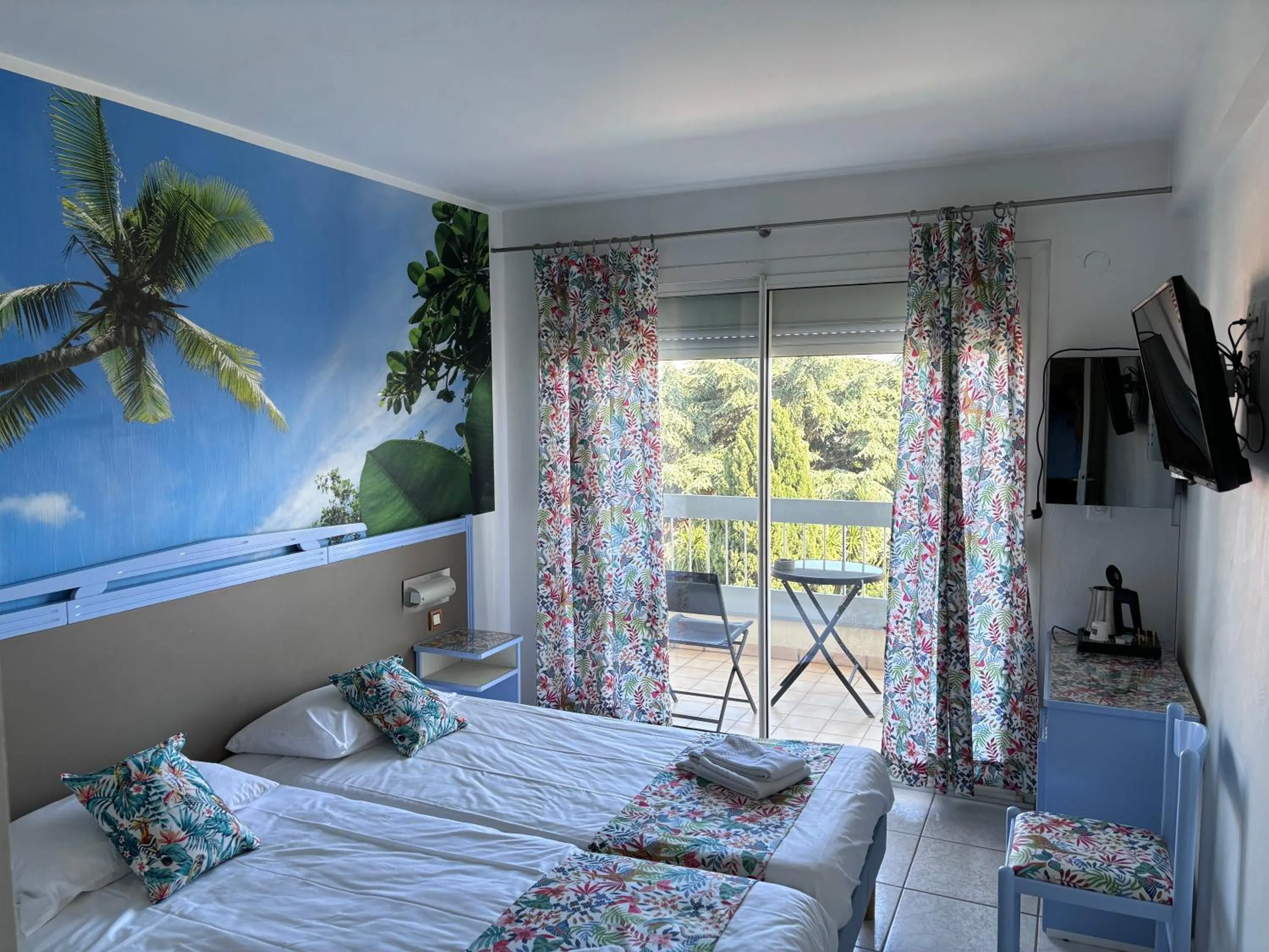 Property building, Bed in Hôtel Restaurant de la Mer