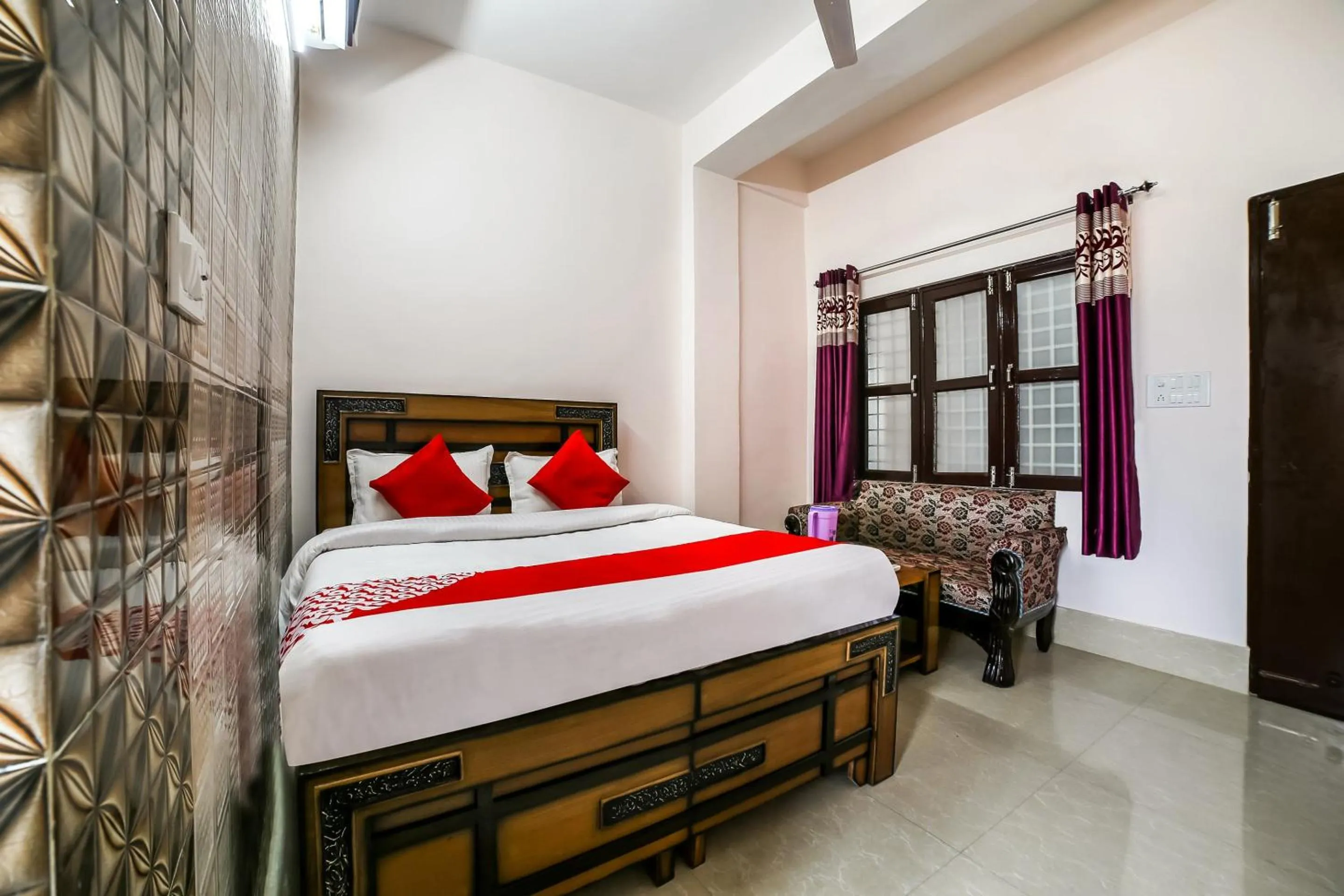 Bedroom, Bed in Hotel O Kalindi