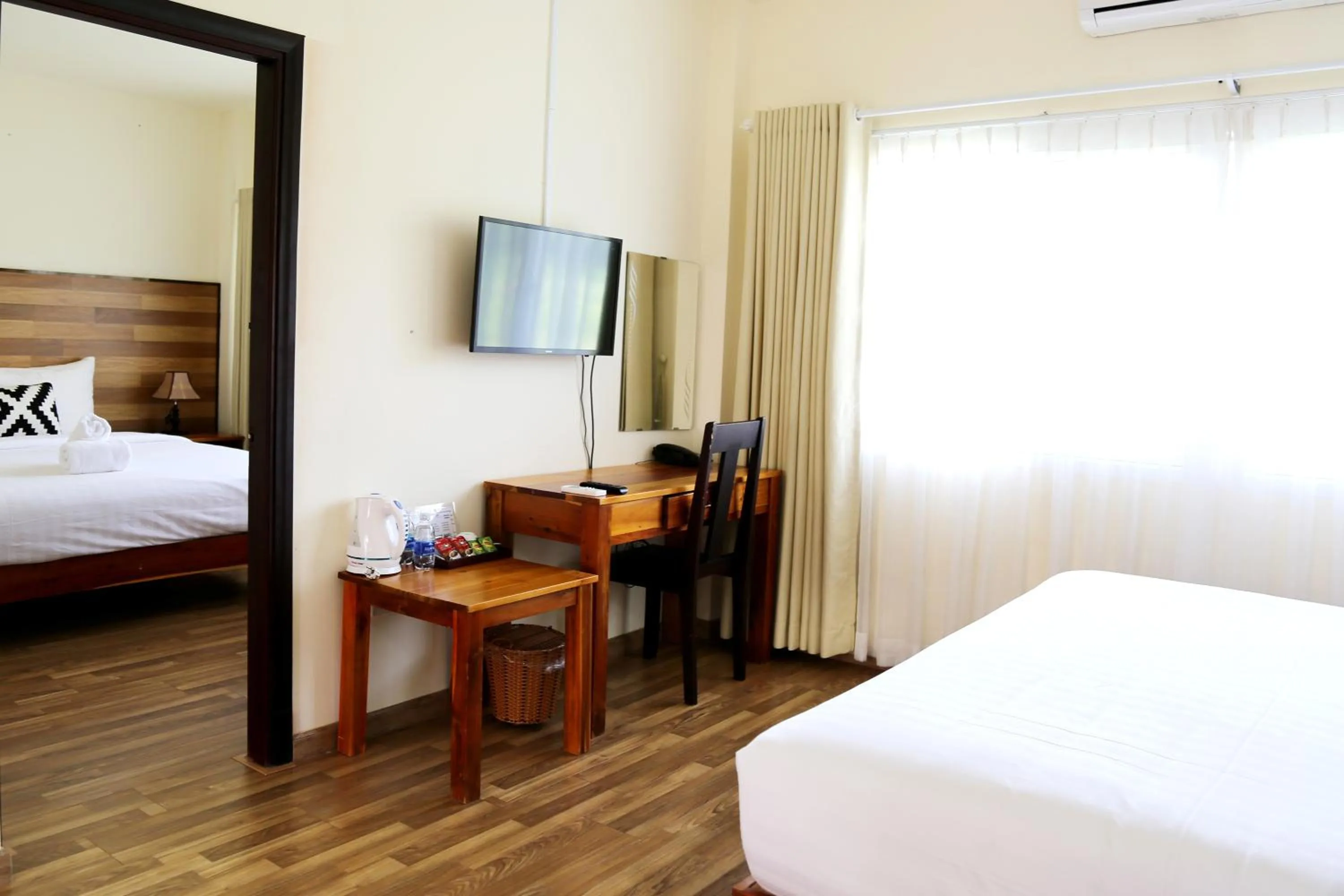 Communal lounge/ TV room, Bed in Le Garden Resort & Spa Phú Quốc