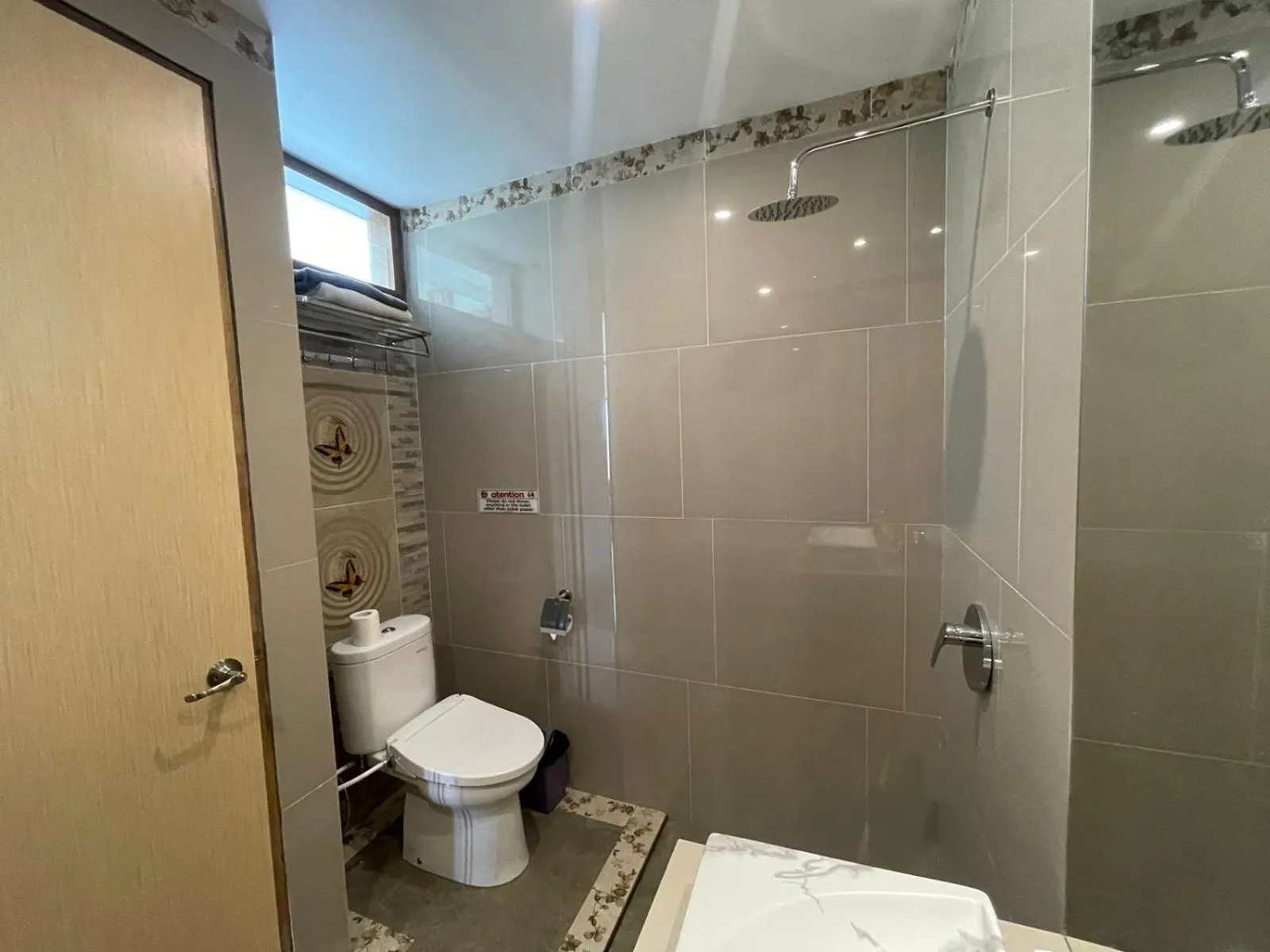 Bathroom in GM Guest House Canggu