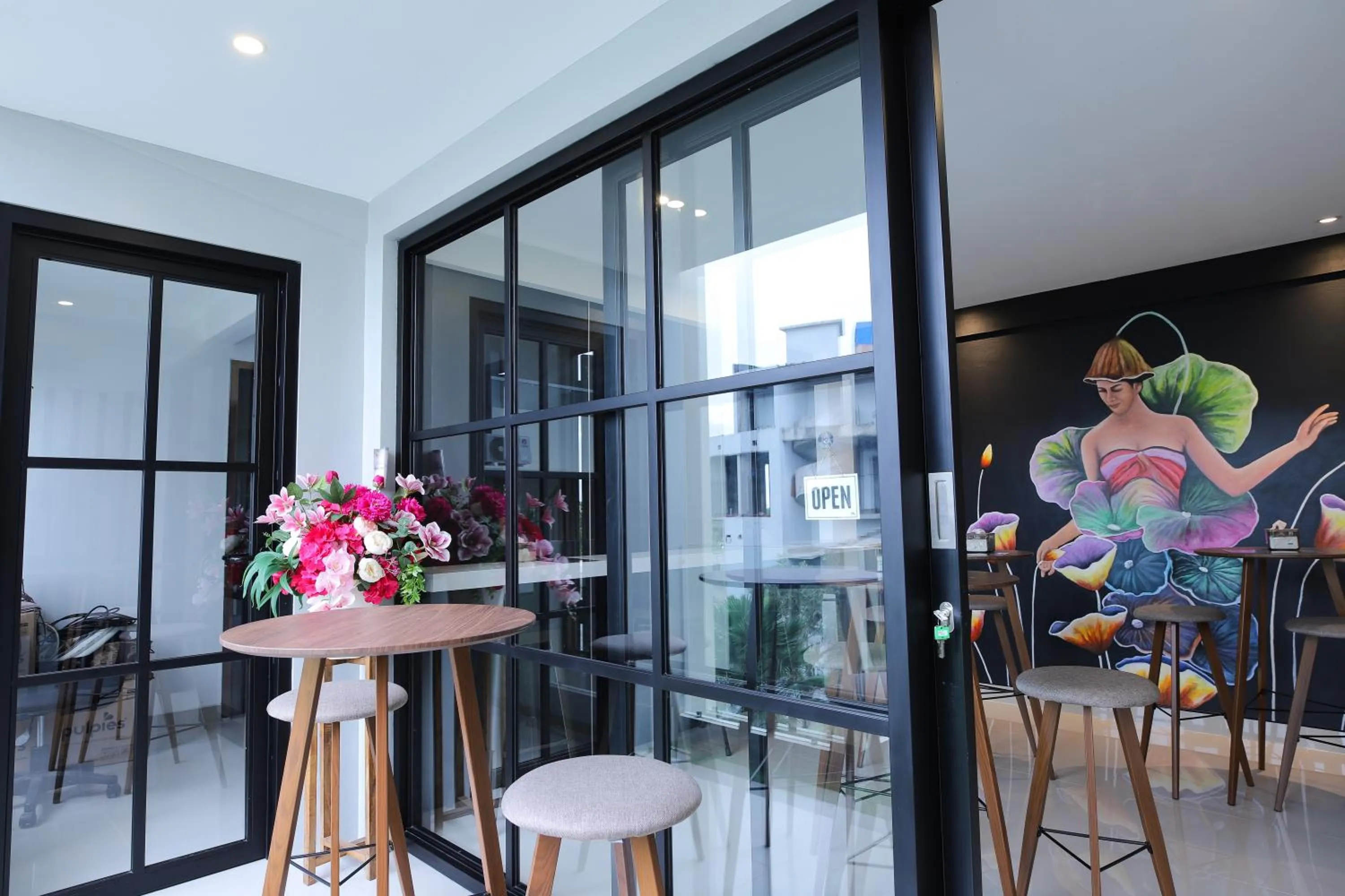 Restaurant/places to eat in GM Guest House Canggu