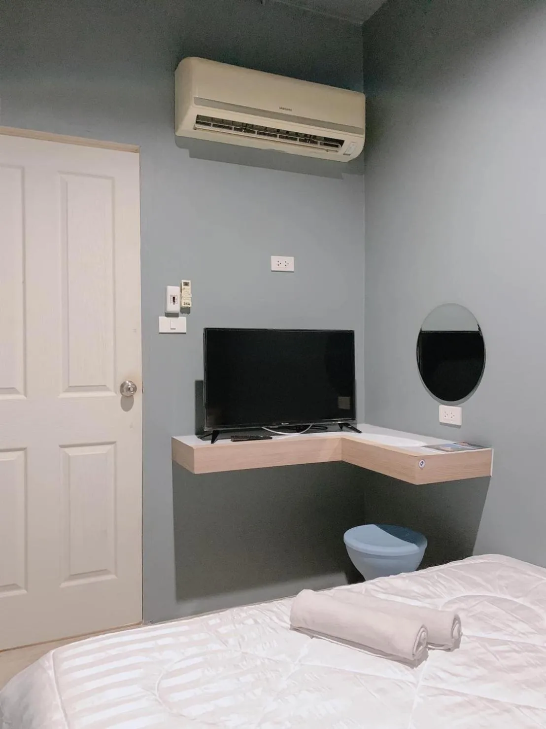 Bed in Sleepbox Hostel Suratthani