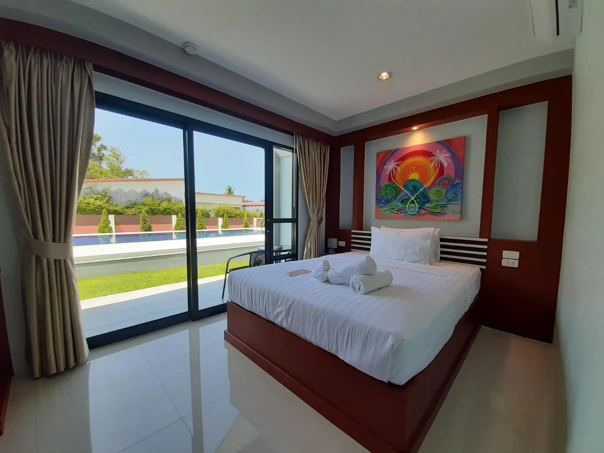 Photo of the whole room, Bed in CC Beach Resort