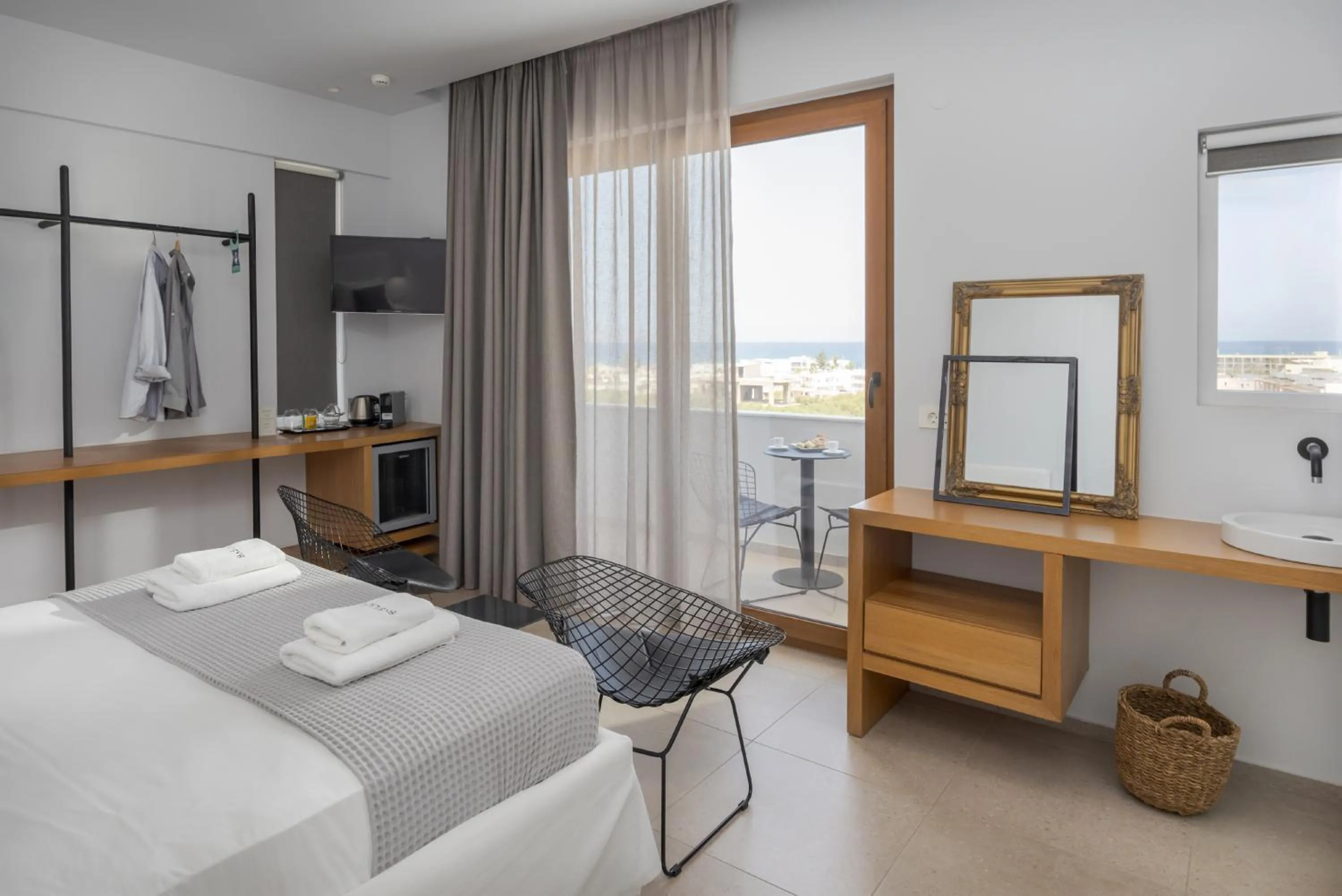 Basilico Suites Adults Only by Estia