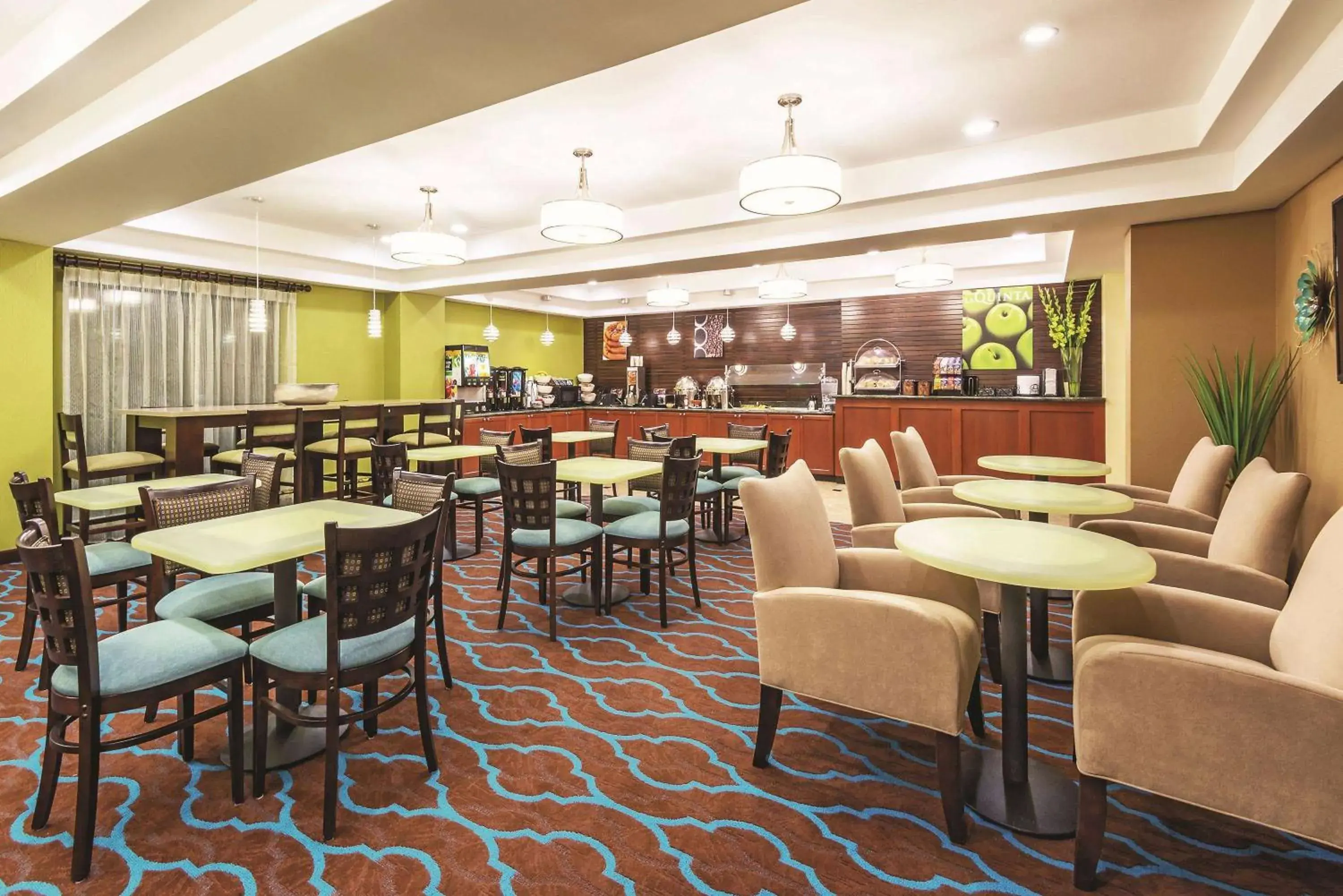 Restaurant/places to eat in La Quinta by Wyndham Boise Towne Square Restaurant/places to eat in La Quinta by Wyndham Boise Towne Square