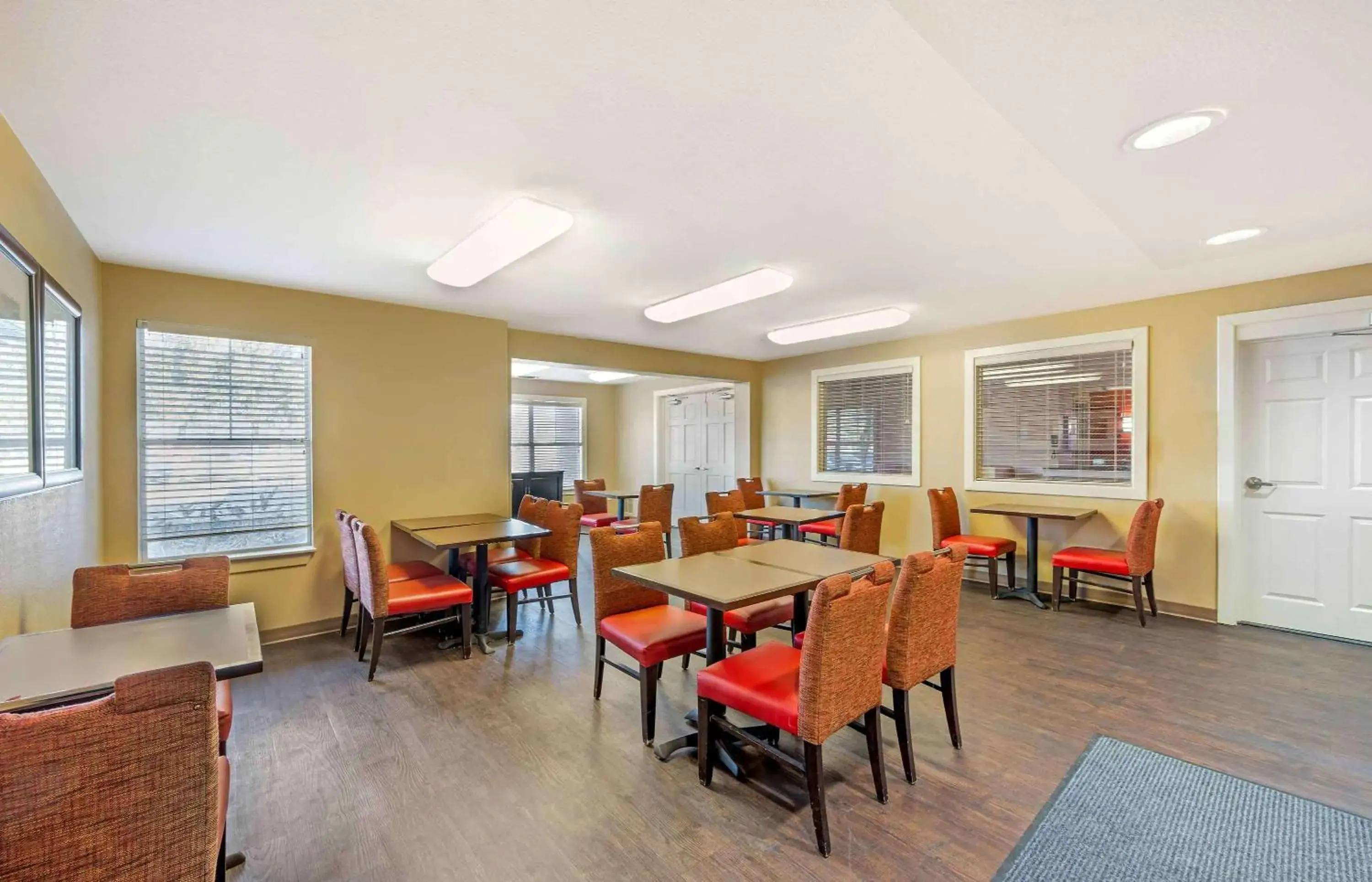 Restaurant/places to eat in Extended Stay America Suites - Columbus - Polaris Restaurant/places to eat in Extended Stay America Suites - Columbus - Polaris