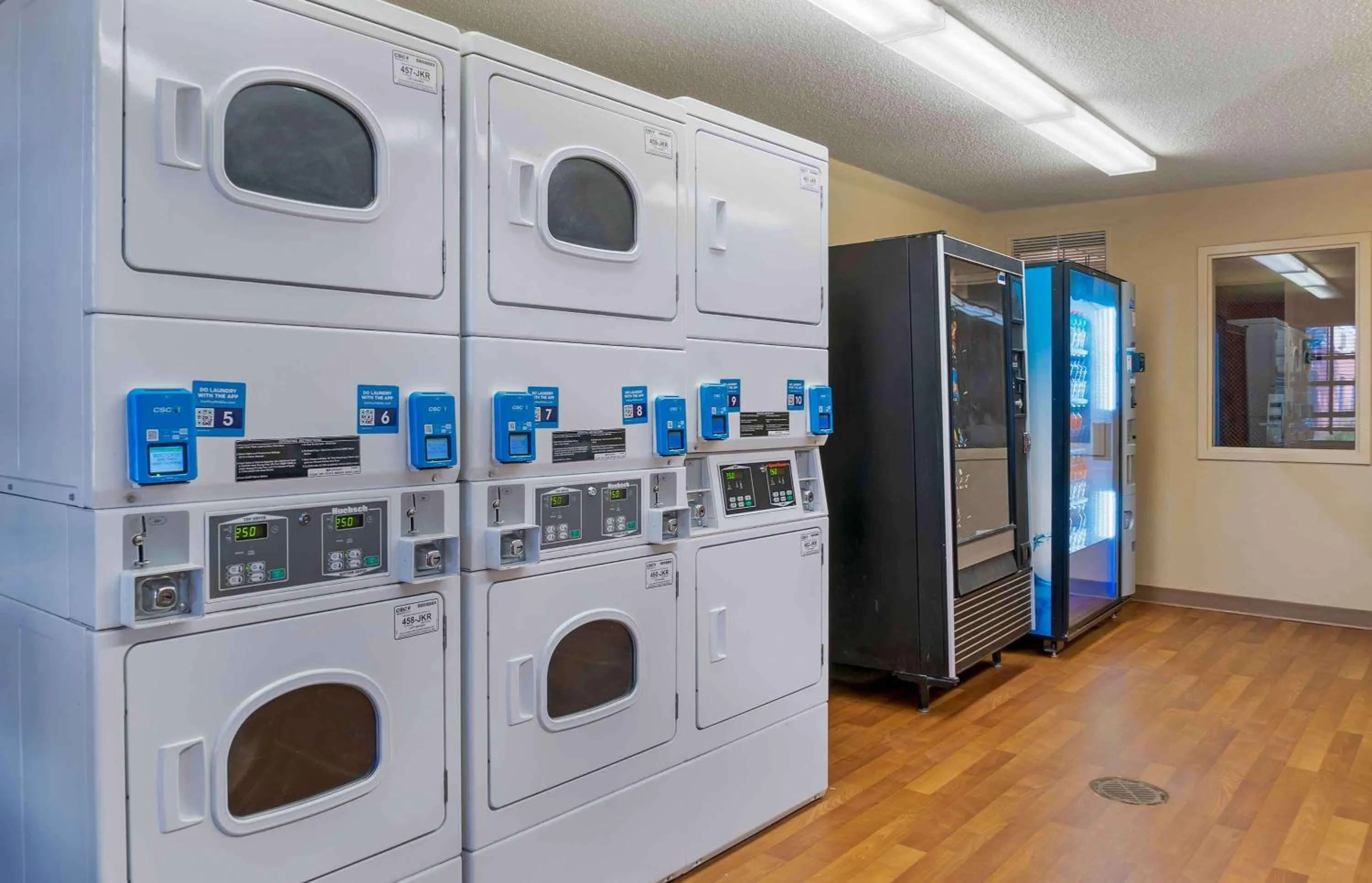 Property building in Extended Stay America Select Suites - Detroit - Novi - Haggerty Road