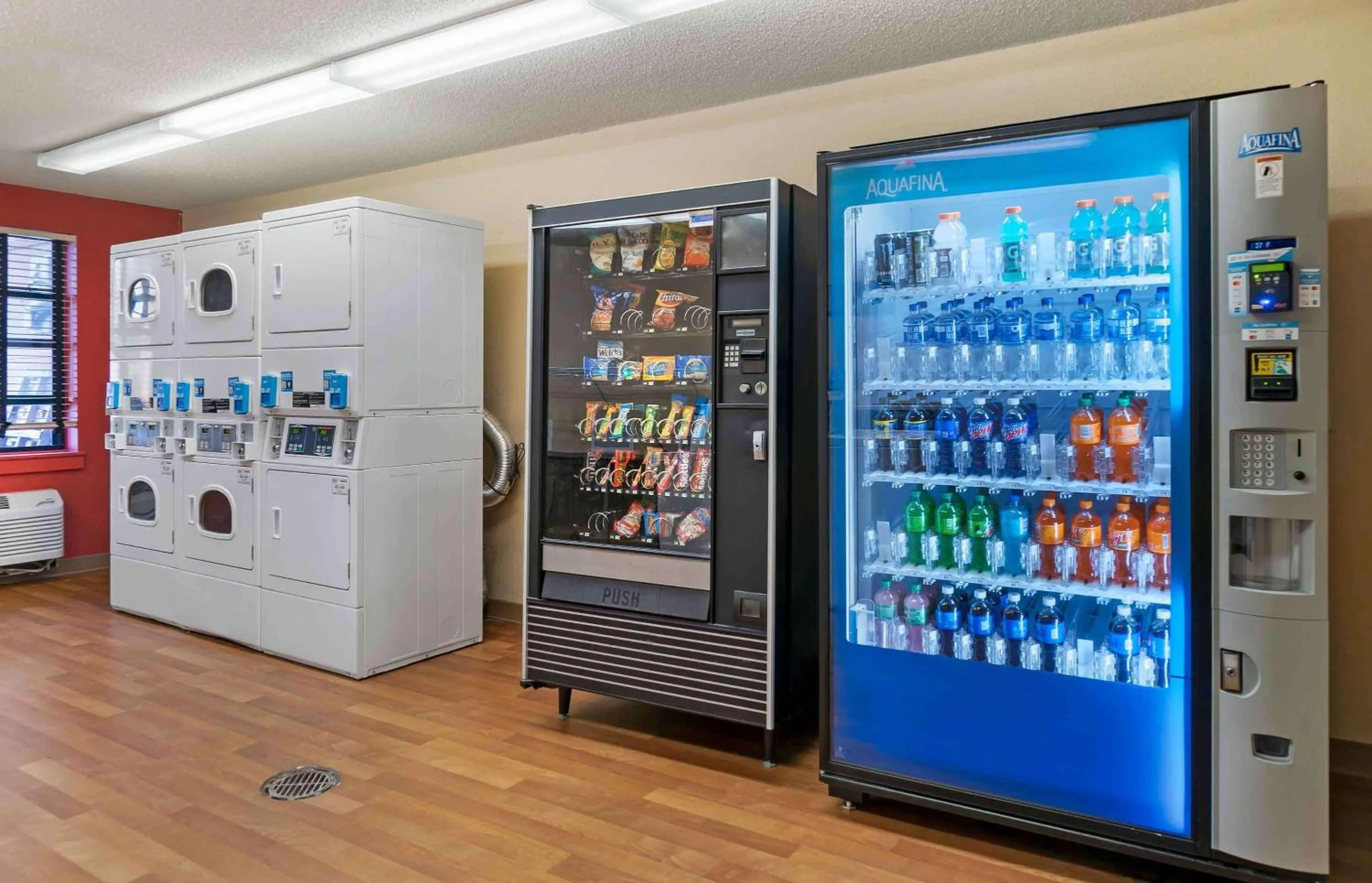 Property building in Extended Stay America Select Suites - Detroit - Novi - Haggerty Road