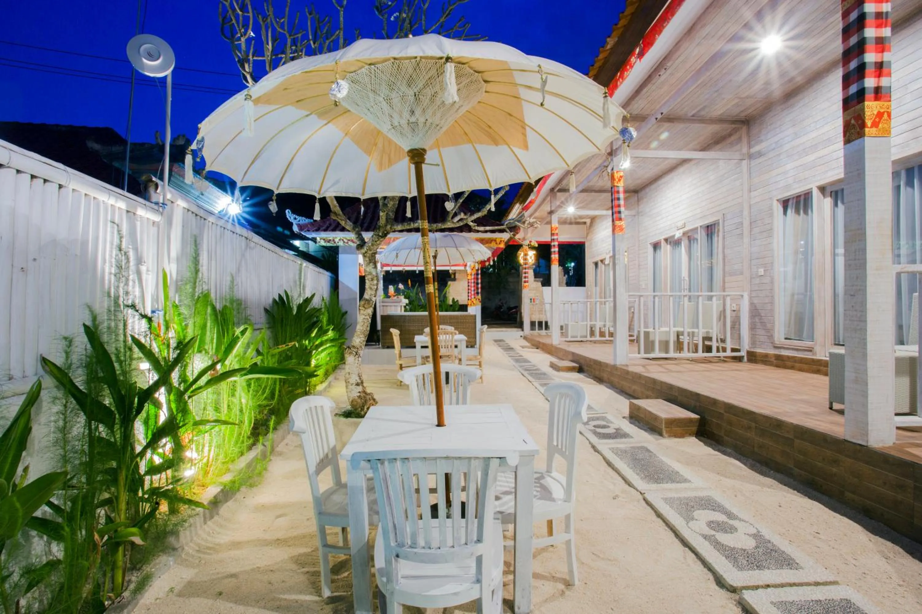 The Waterfront Beach House