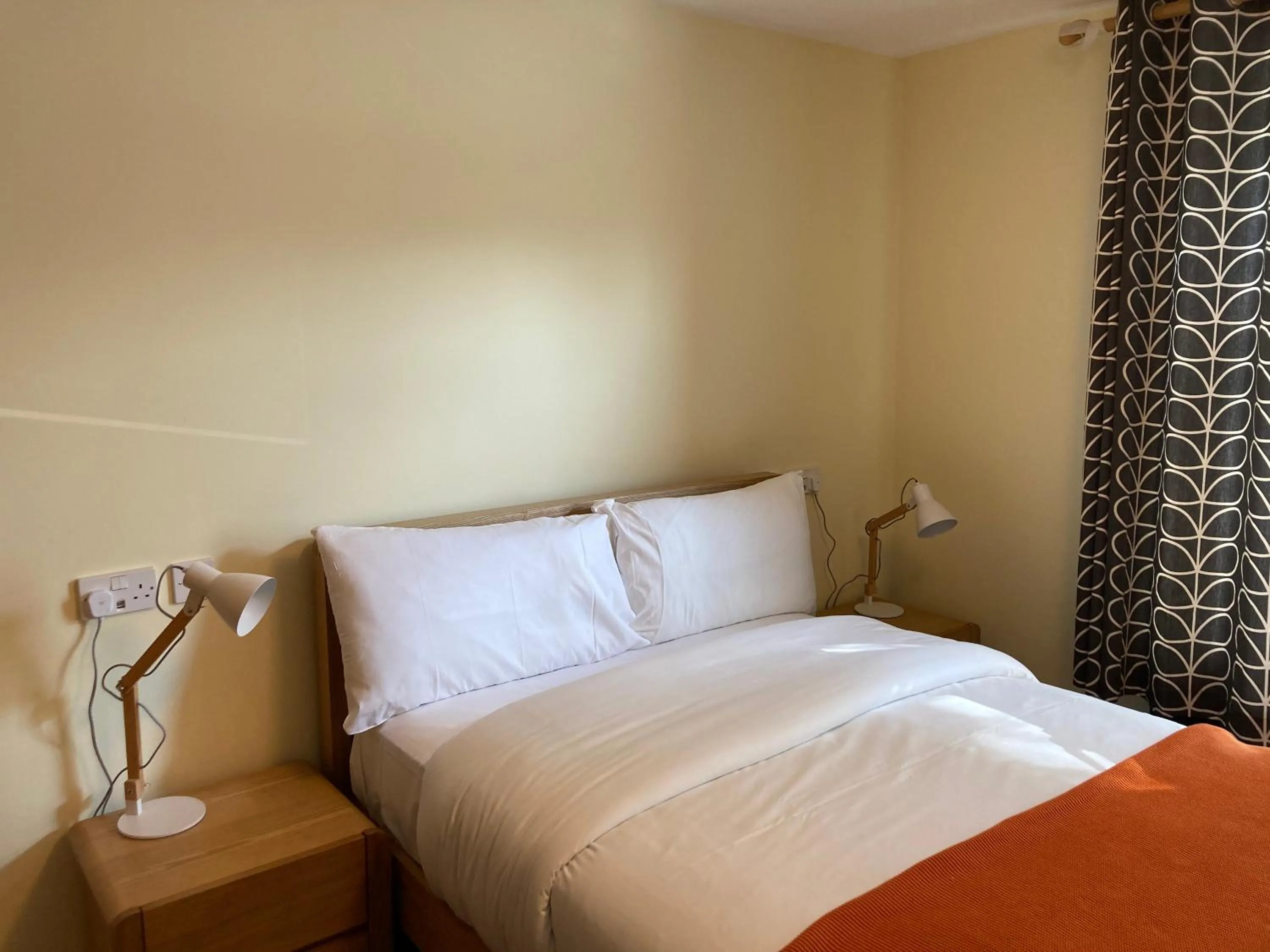 Bed in Newell Bistro and Rooms