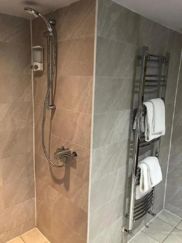 Newell Bistro and Rooms