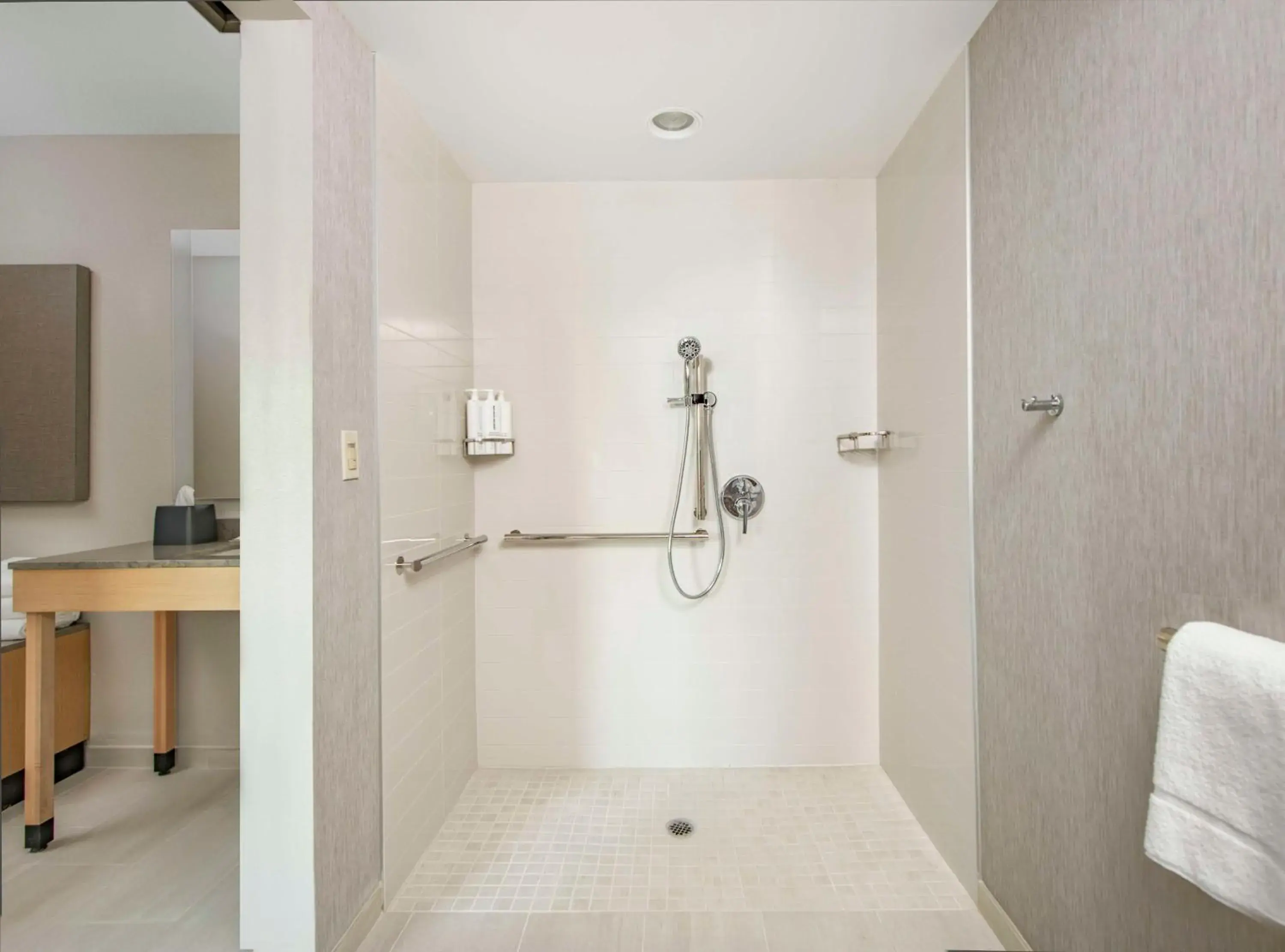 Bedroom in Hyatt Place Riverside Downtown Bedroom in Hyatt Place Riverside Downtown