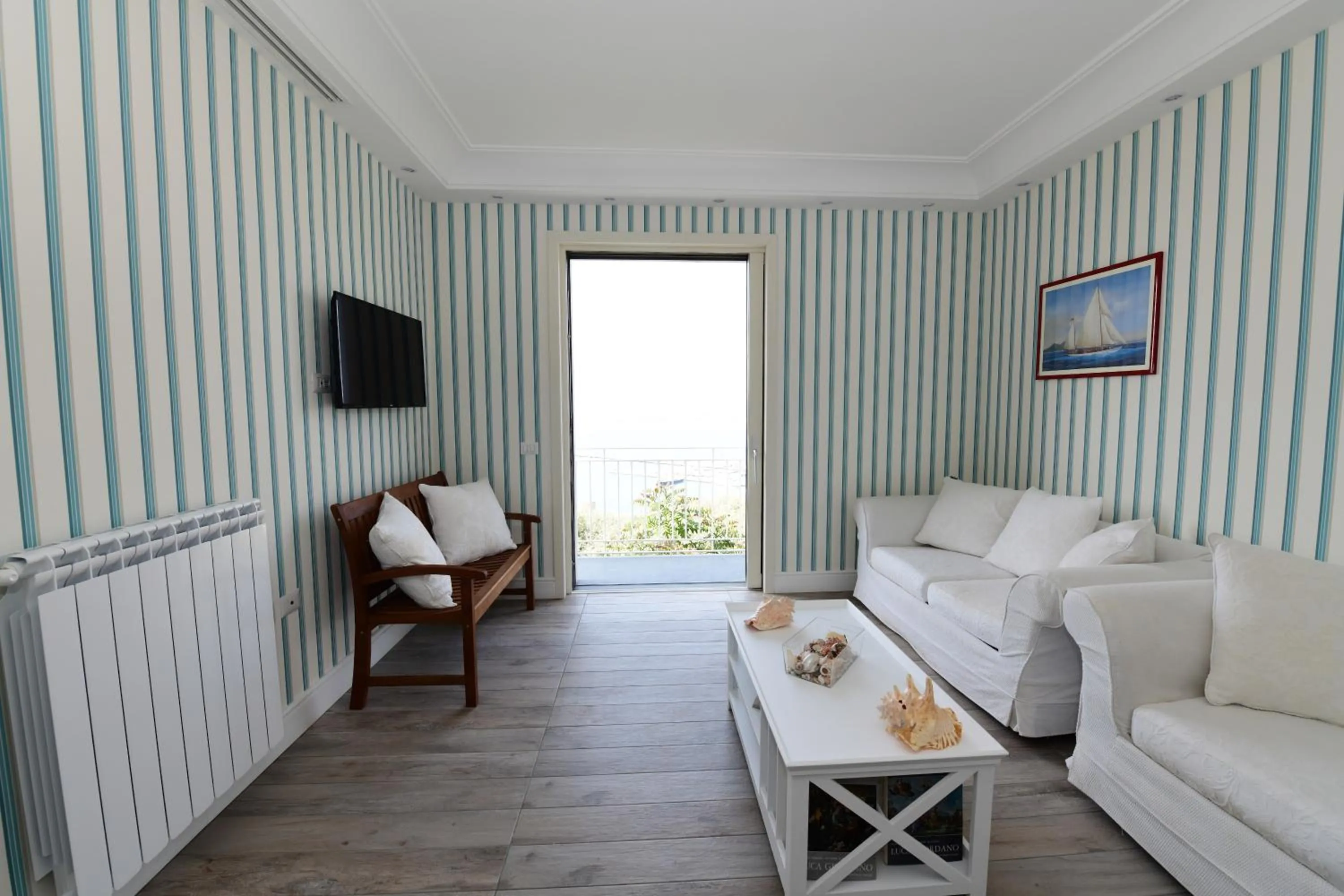 Le Fratte Luxury Home