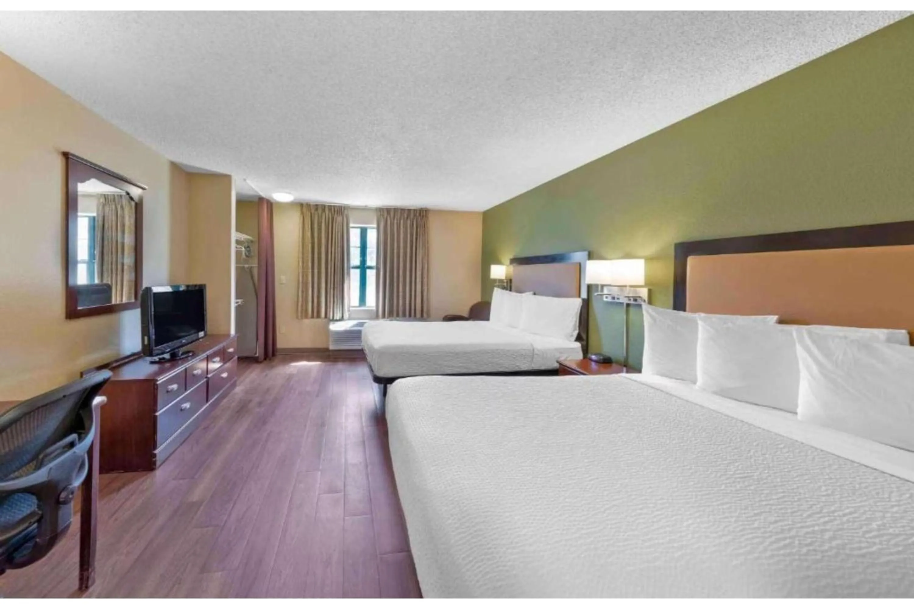Bedroom, Bed in Studio 6 Extended Stay Rochester Greece NY