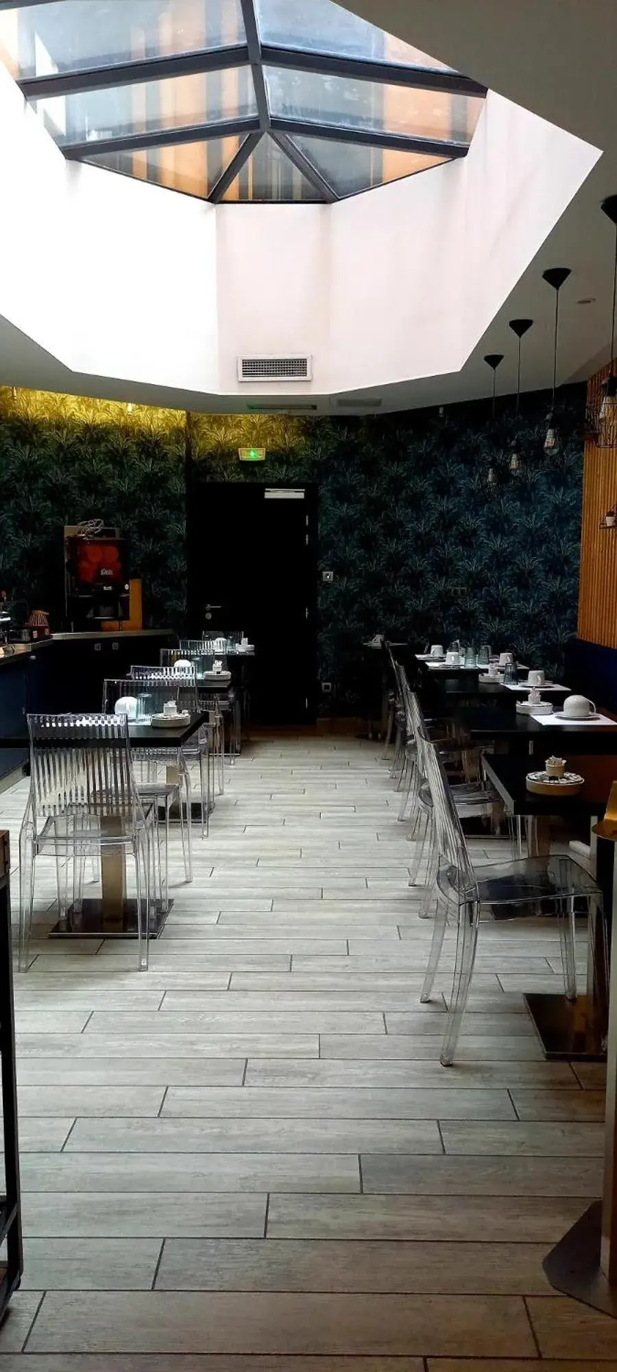 Breakfast in Hôtel Boutique Richelieu, Lyon Gare Part-Dieu Breakfast in Hôtel Boutique Richelieu, Lyon Gare Part-Dieu