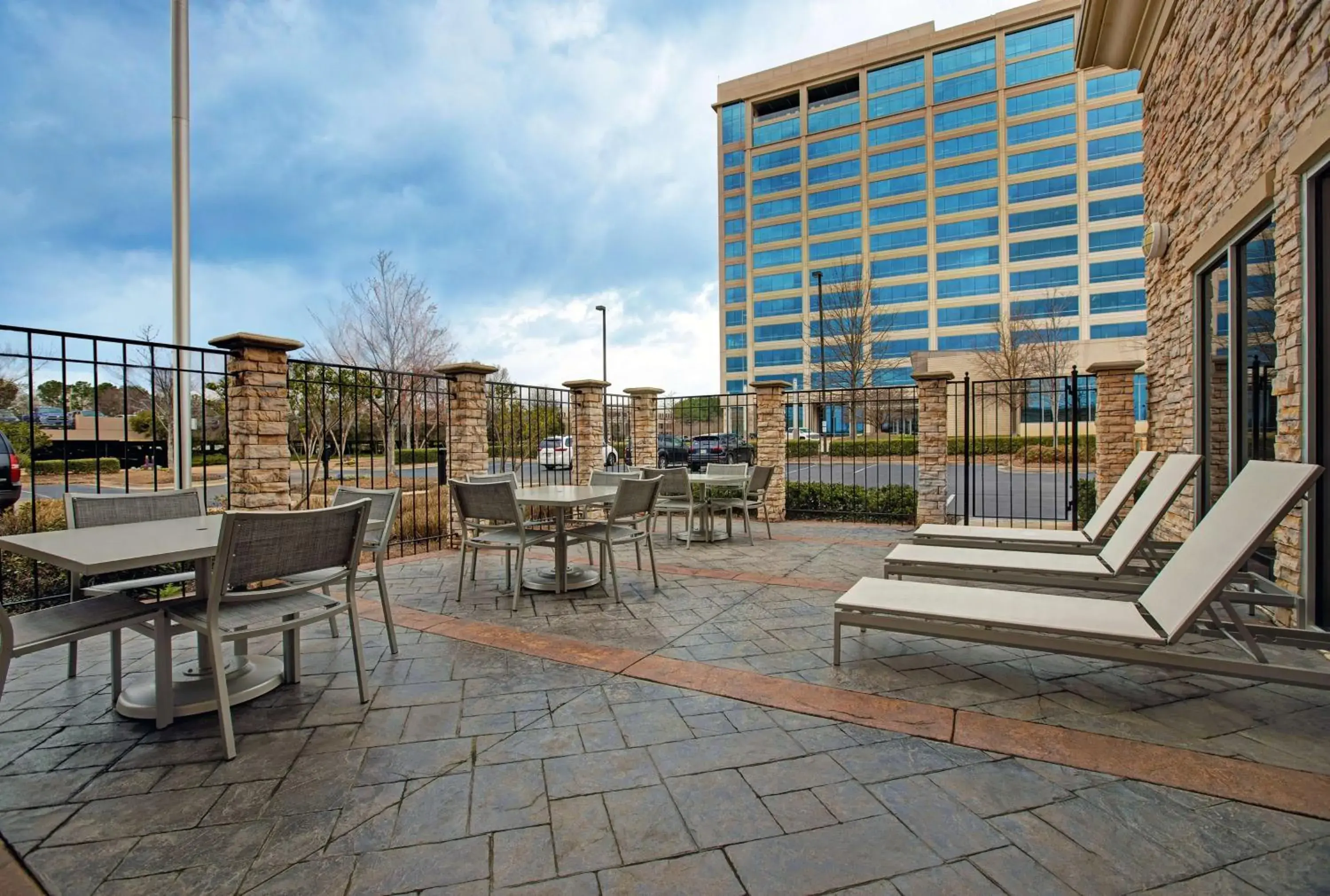 Swimming pool in Hyatt Place Jackson Ridgeland Swimming pool in Hyatt Place Jackson Ridgeland