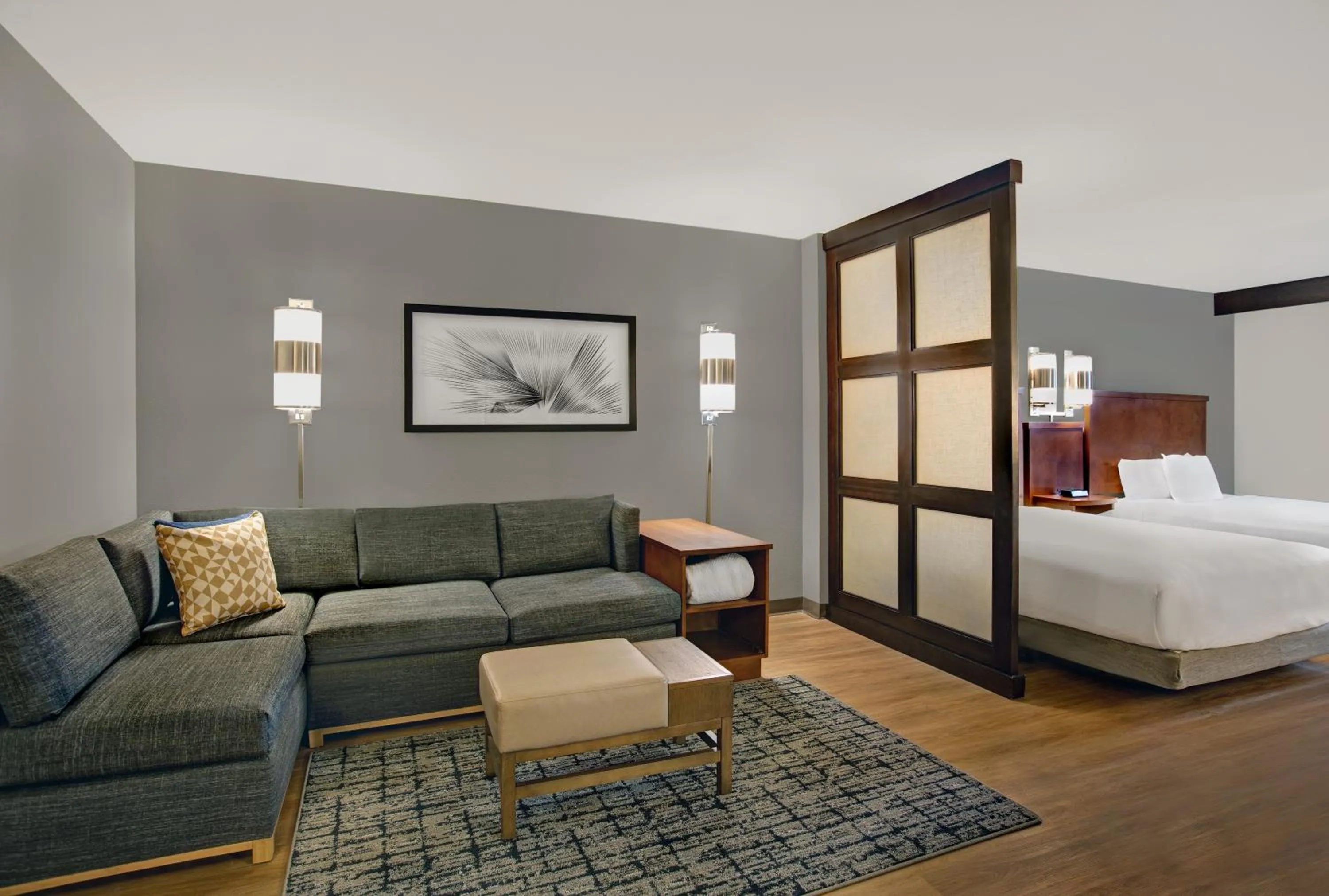 Living room in Hyatt Place Jackson Ridgeland