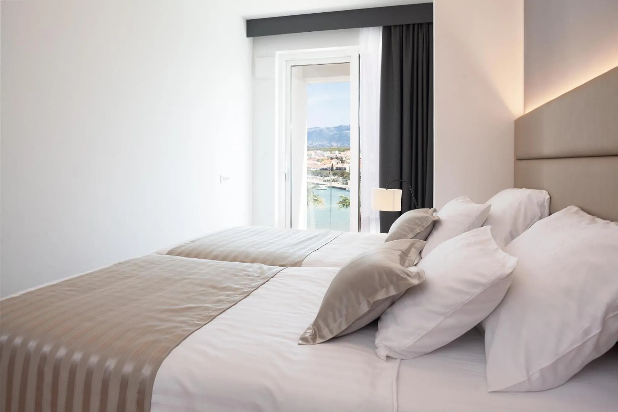Bed in Kaneo beach hotel Novalja