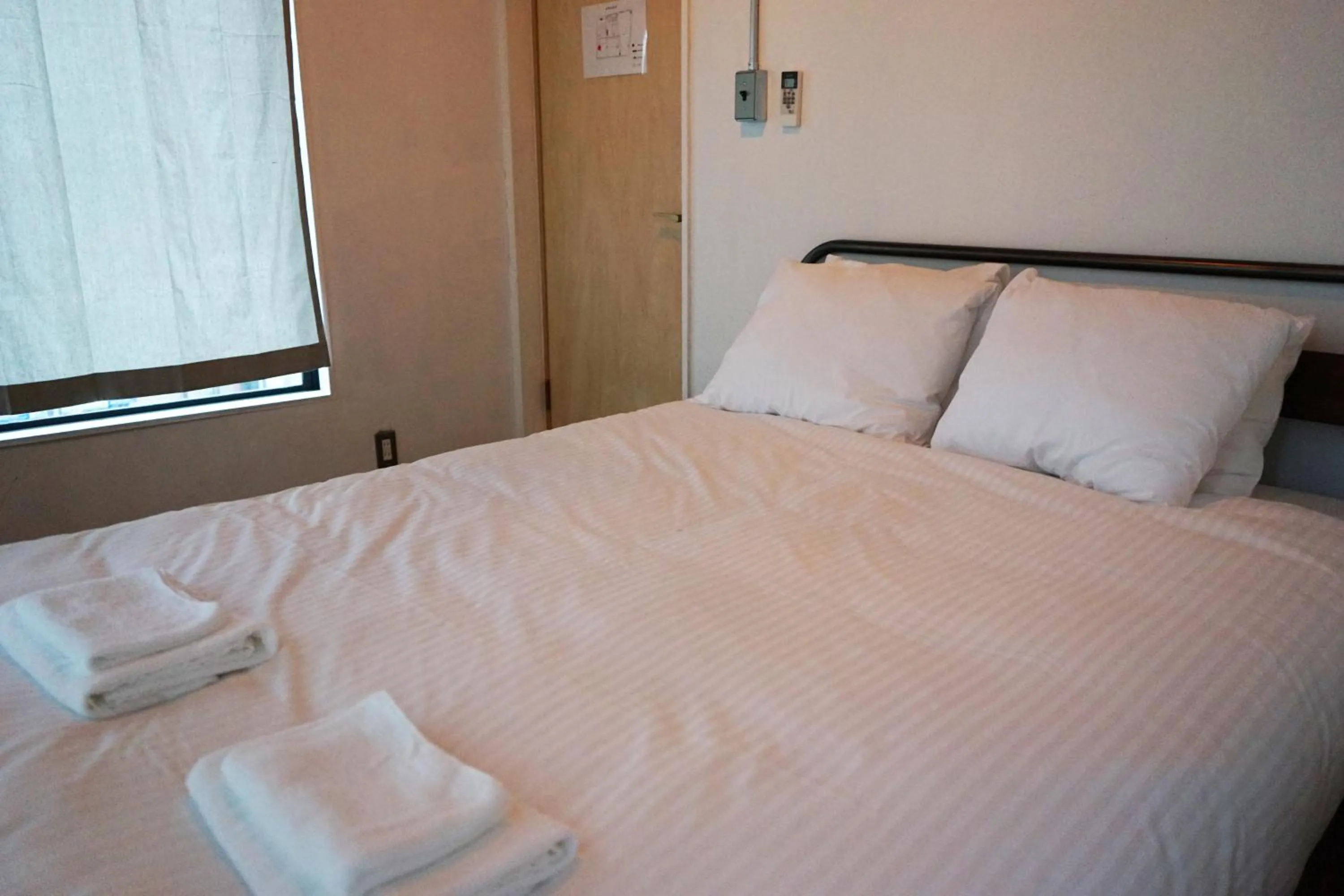 Bed in Tagore Harbor Hostel