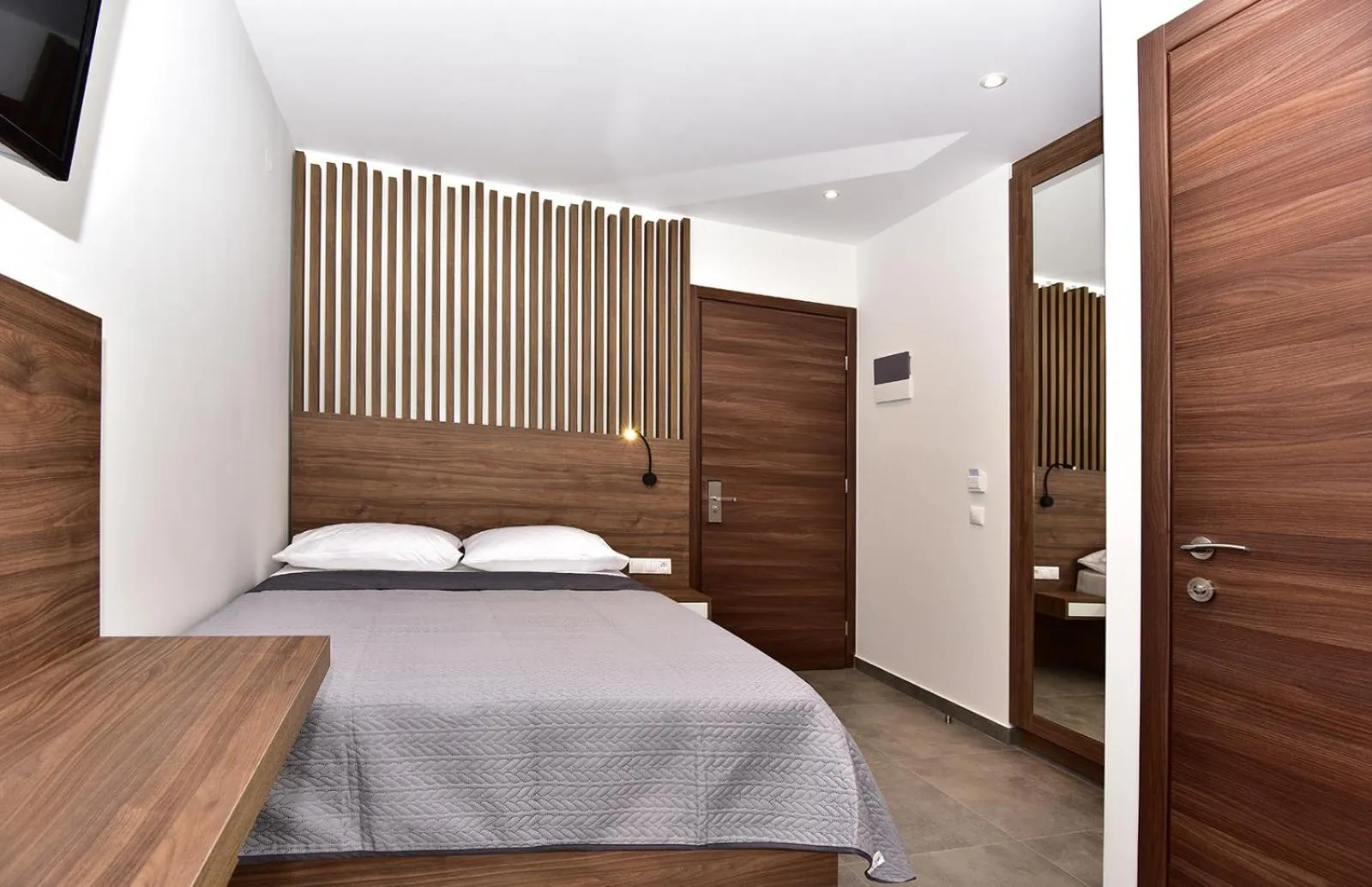 Bed in Eutopia