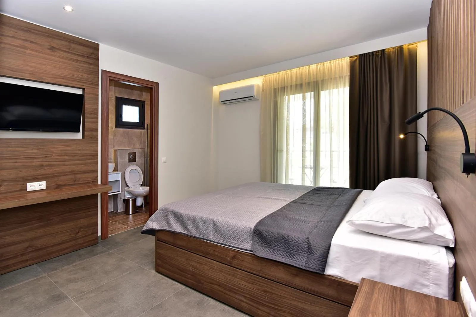 Bed in Eutopia